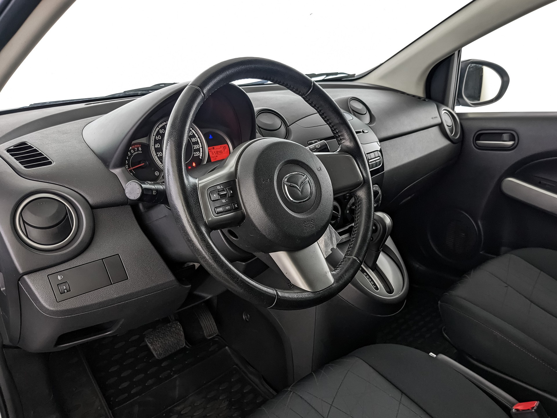 Mazda 2#18175