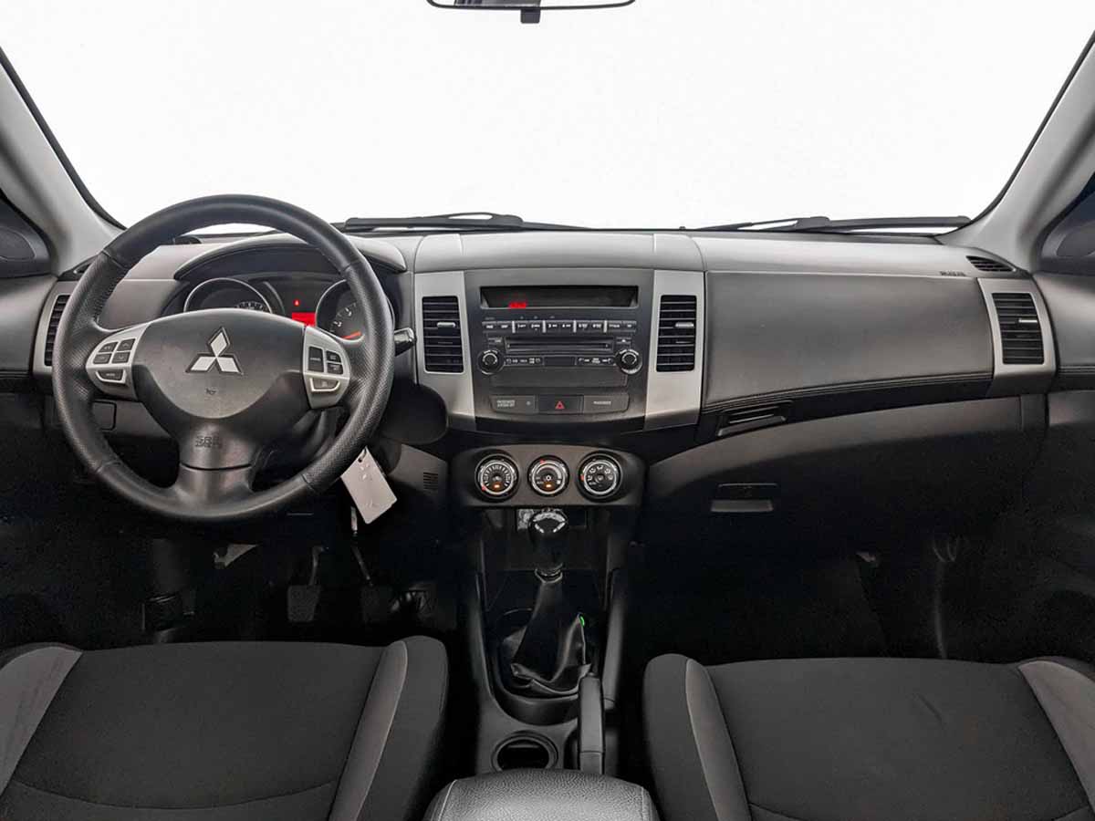 Mitsubishi Outlander#10310