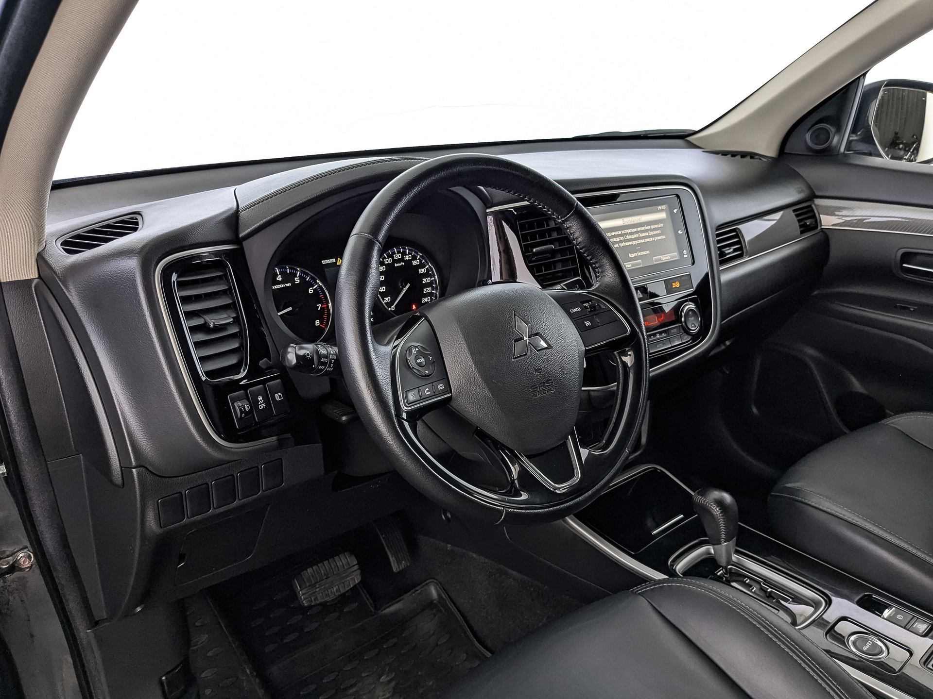 Mitsubishi Outlander#76453