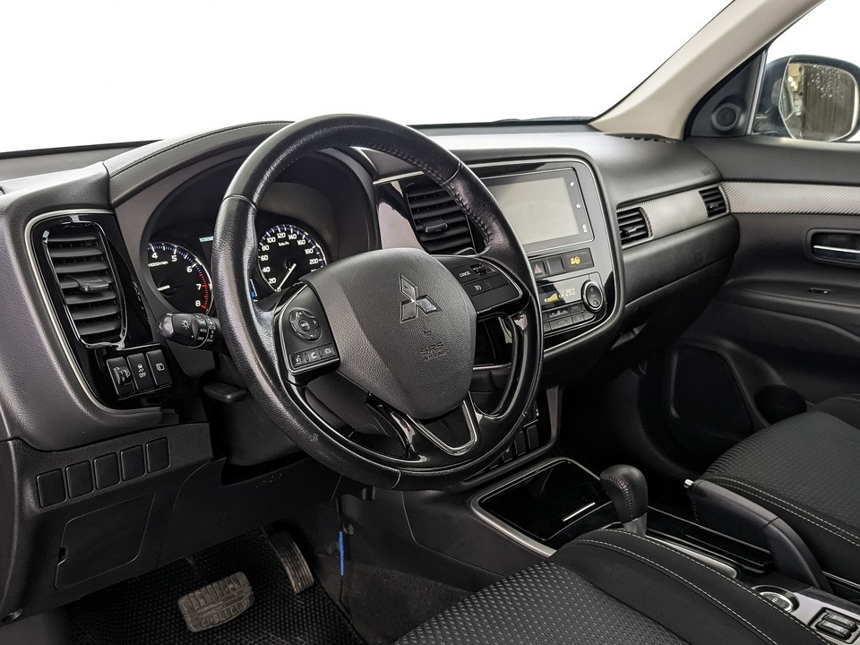Mitsubishi Outlander#10095