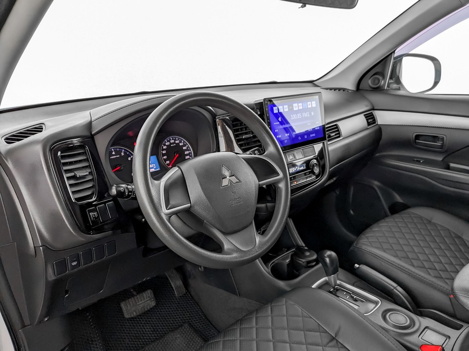 Mitsubishi Outlander#10172