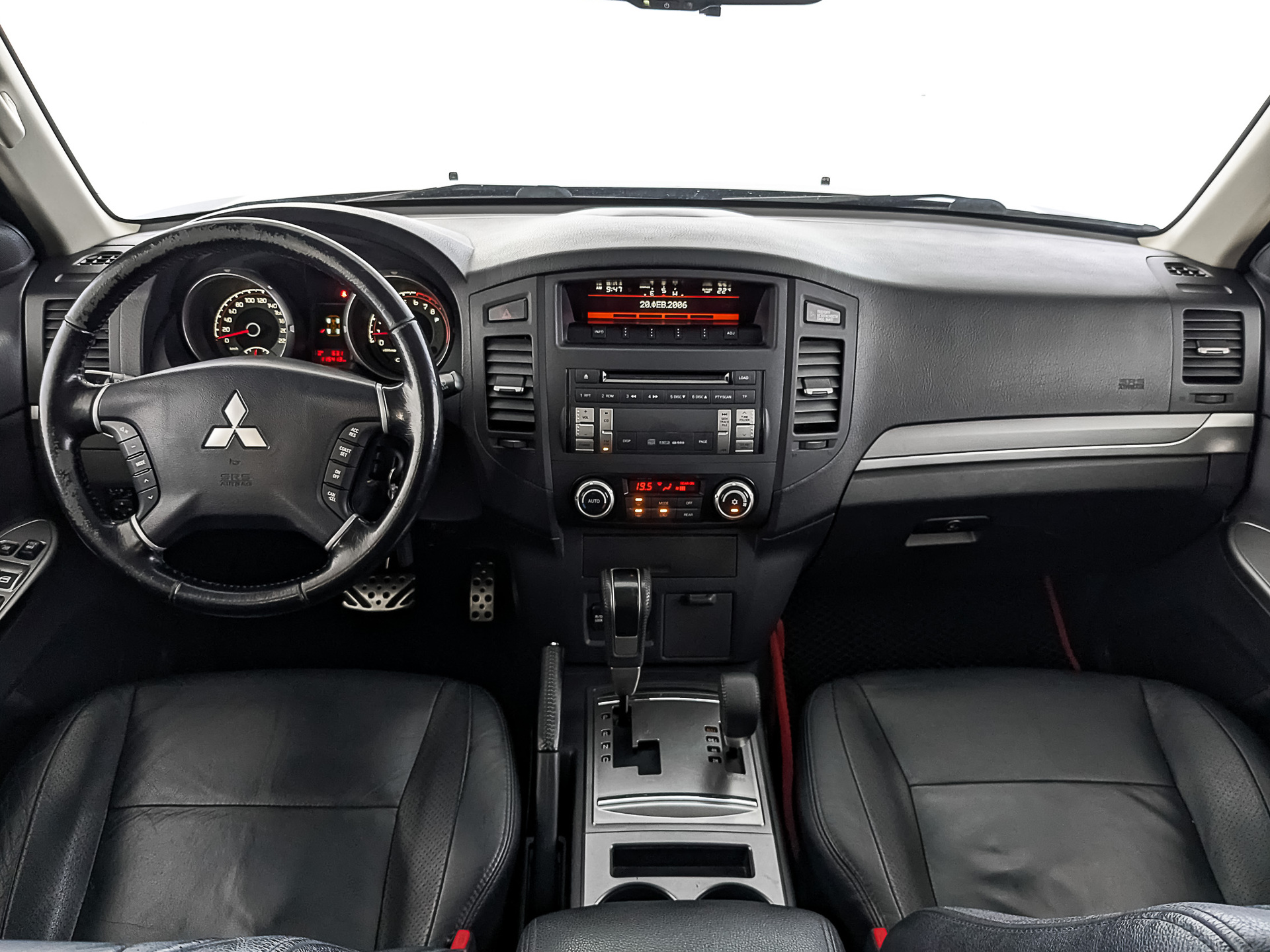 Mitsubishi Pajero#71404
