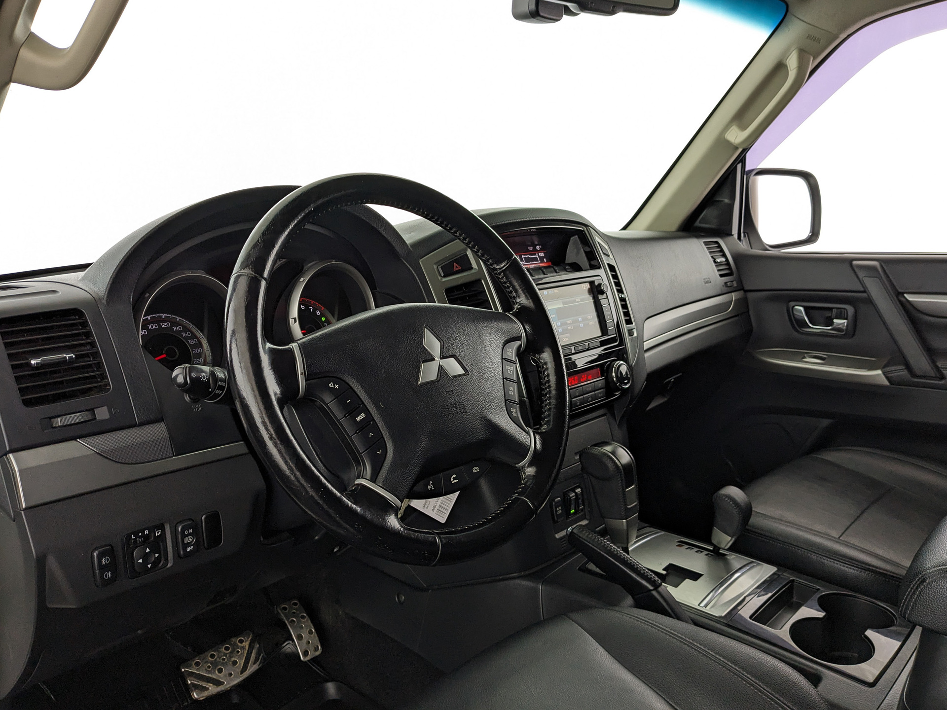 Mitsubishi Pajero#85236