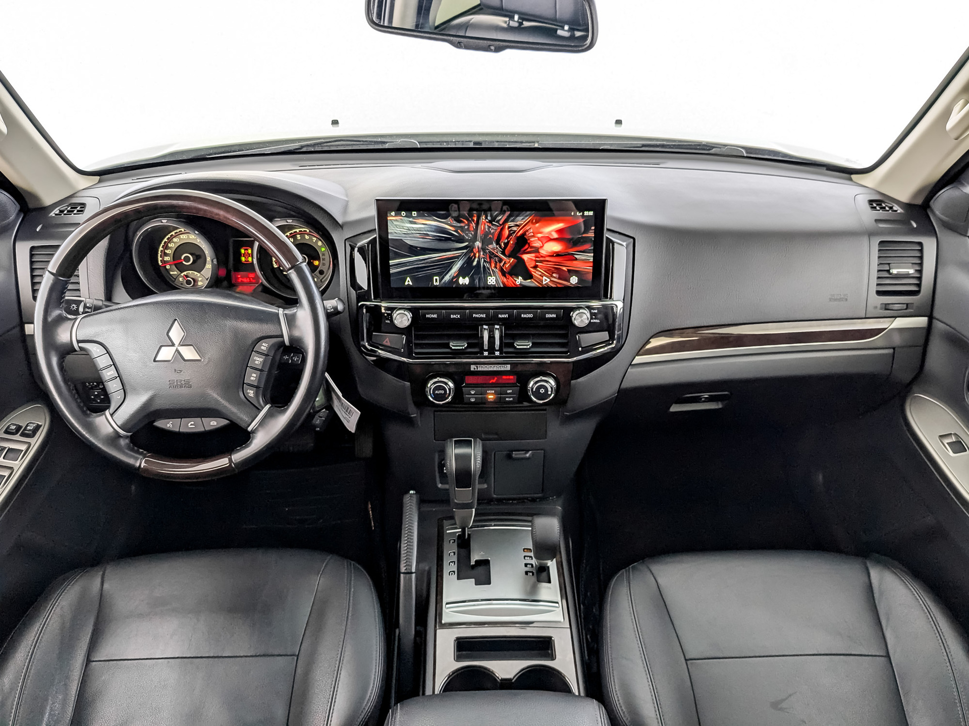 Mitsubishi Pajero#85255