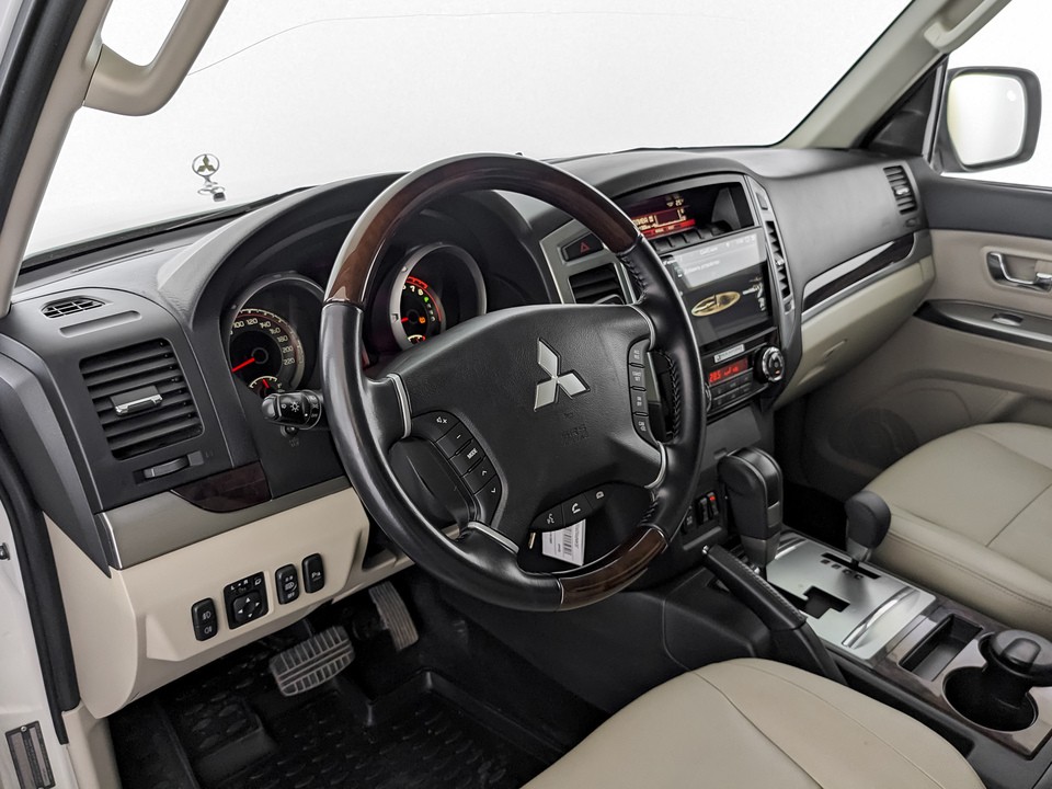 Mitsubishi Pajero#9978