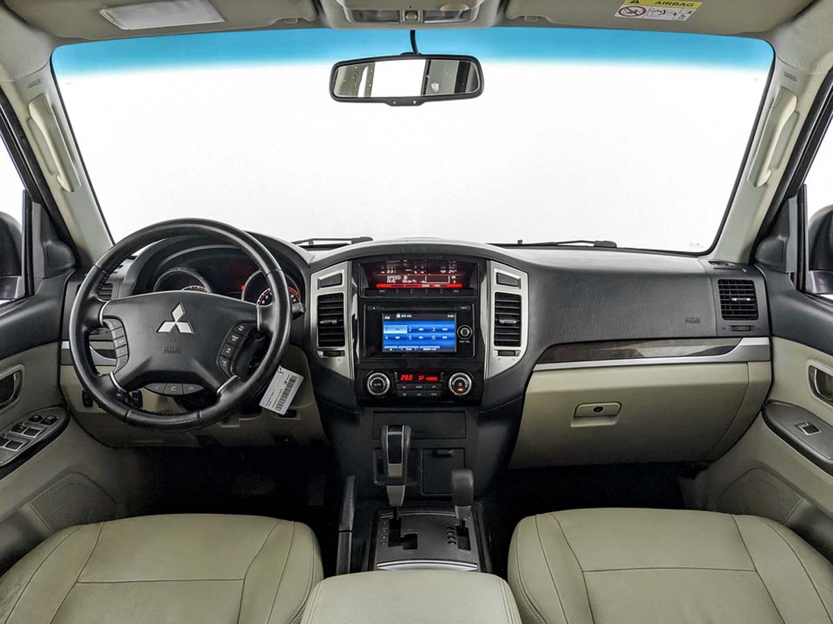 Mitsubishi Pajero#10007