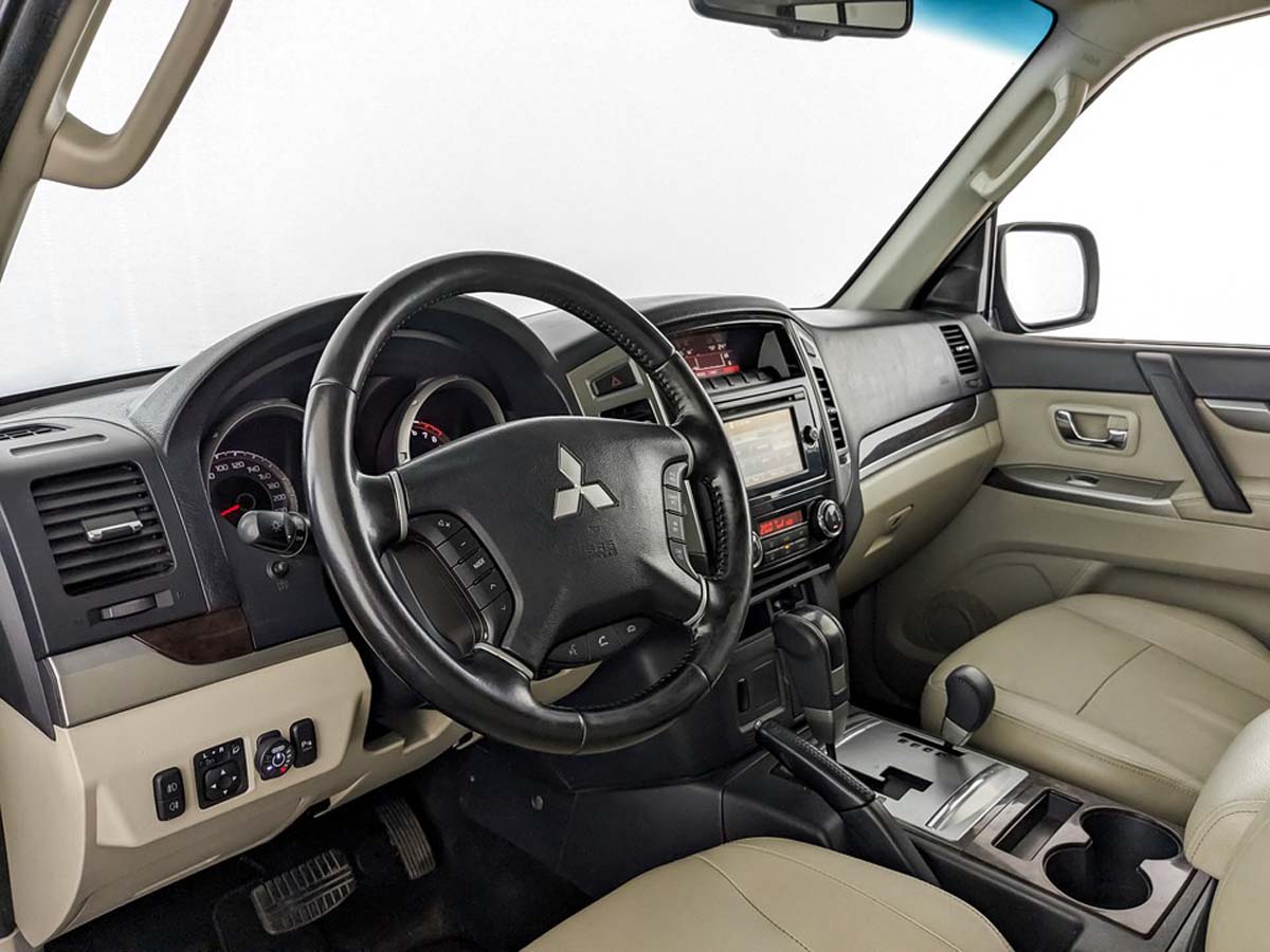 Mitsubishi Pajero#10008