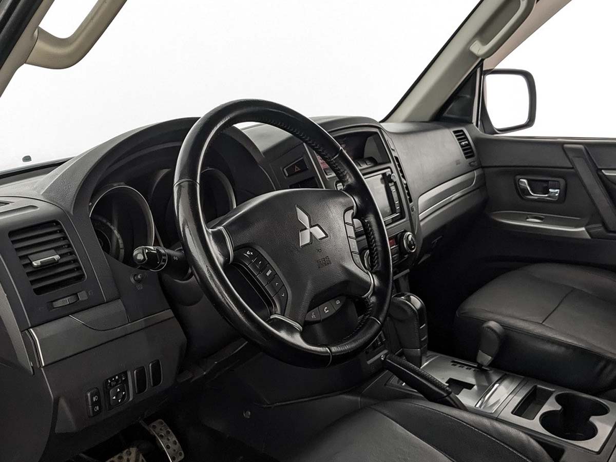 Mitsubishi Pajero#10018