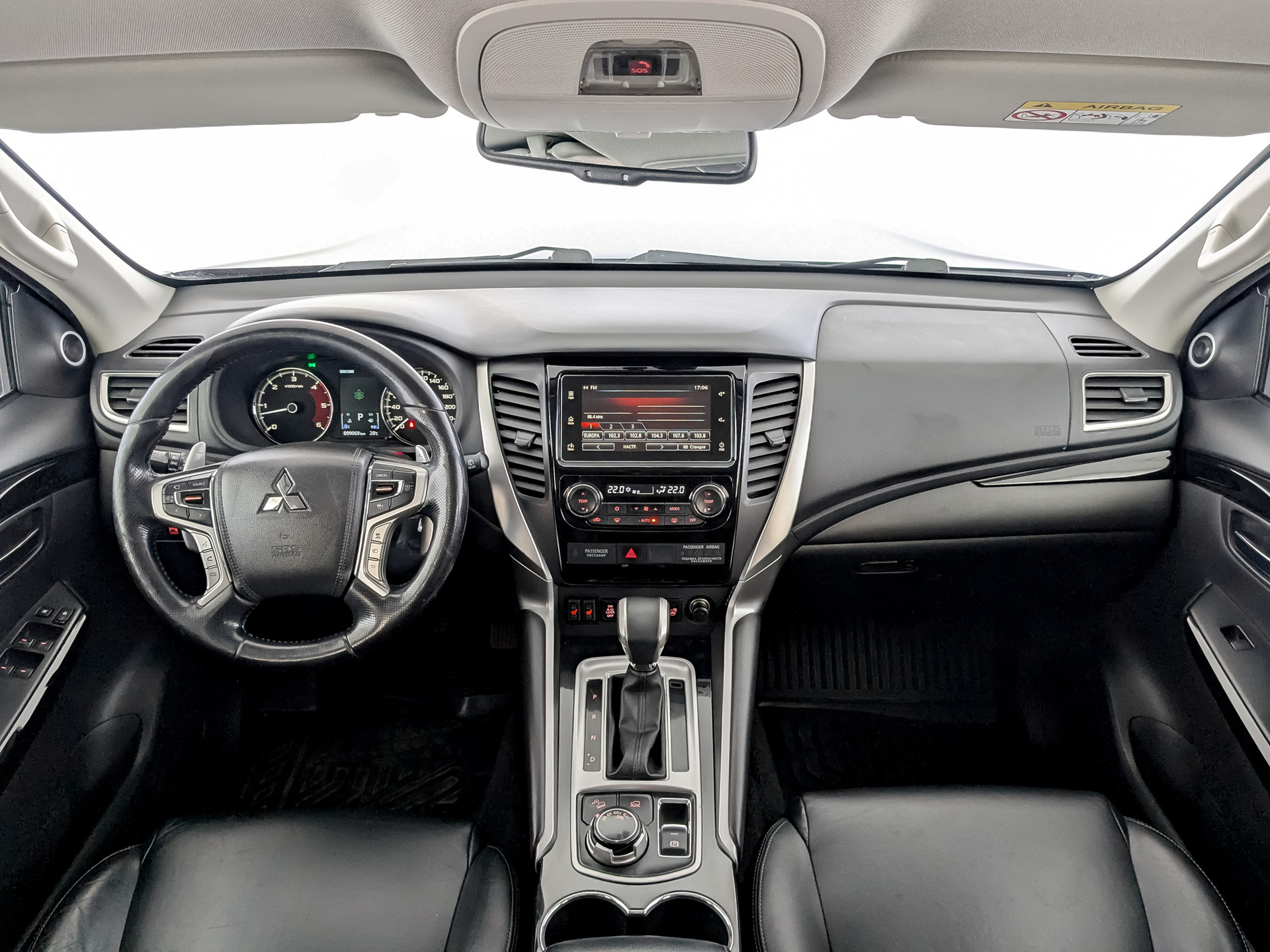 Mitsubishi Pajero Sport#71428