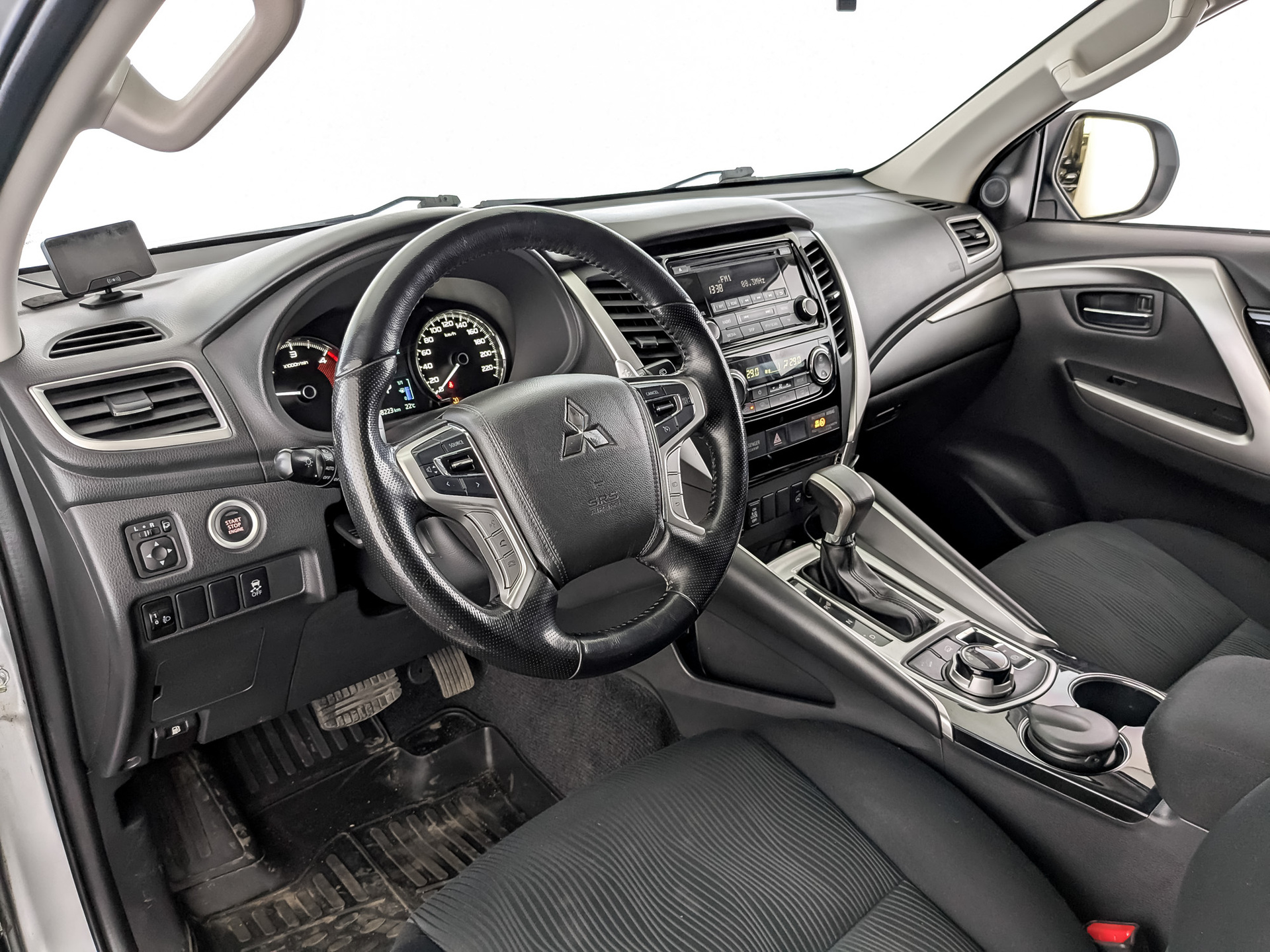 Mitsubishi Pajero Sport#71461