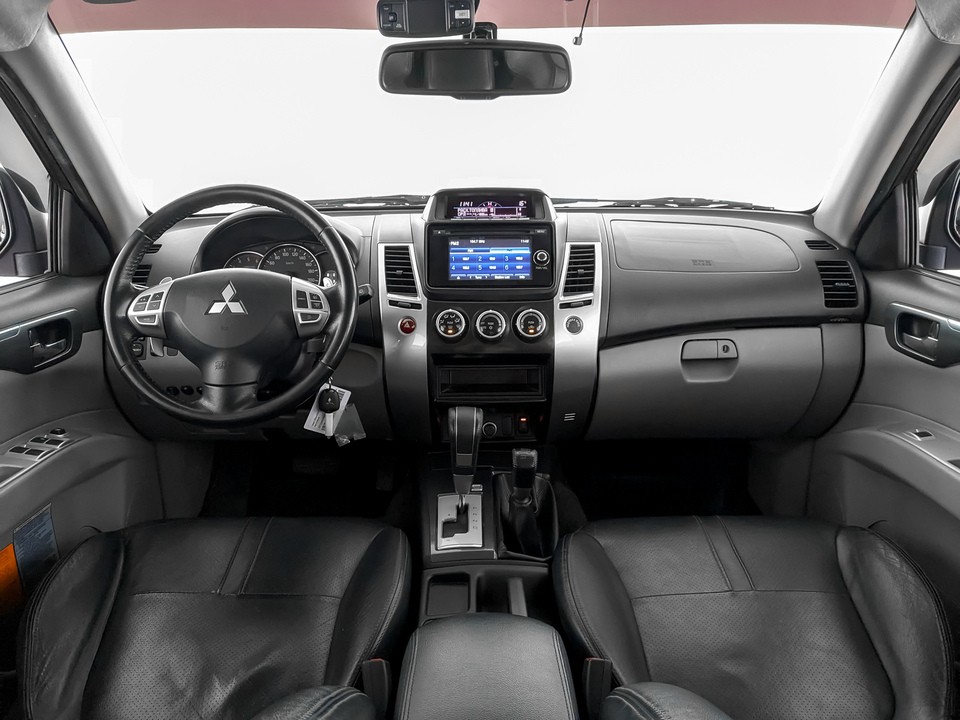 Mitsubishi Pajero Sport#9633