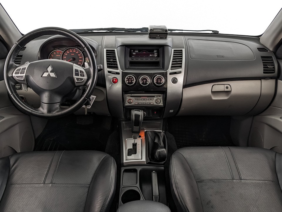 Mitsubishi Pajero Sport#9668