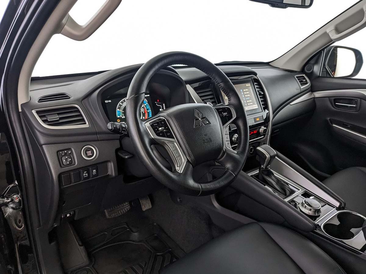 Mitsubishi Pajero Sport#9699