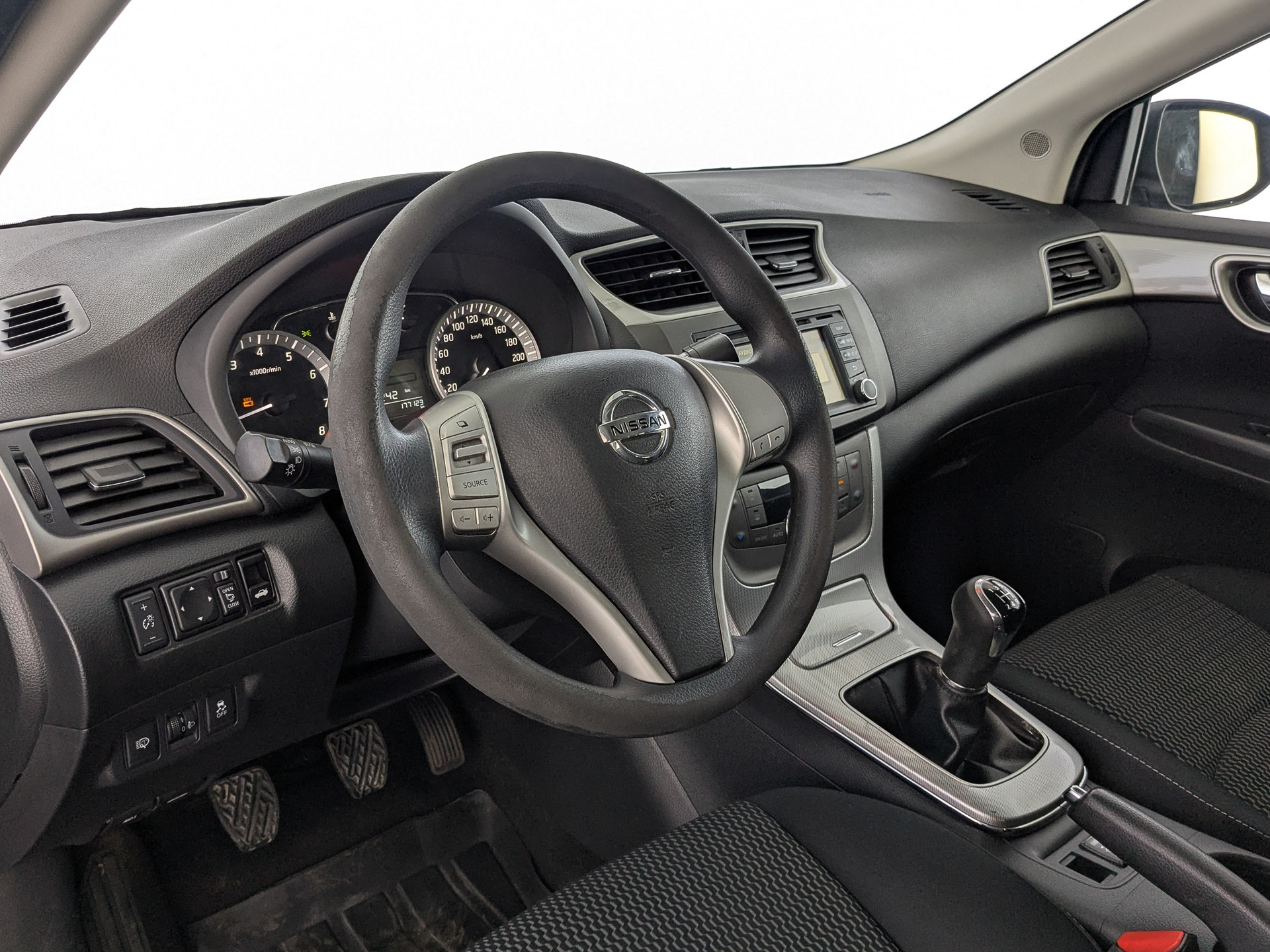 Nissan Sentra#76765
