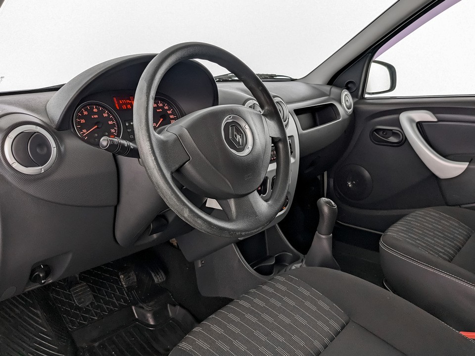 Renault Logan#14407