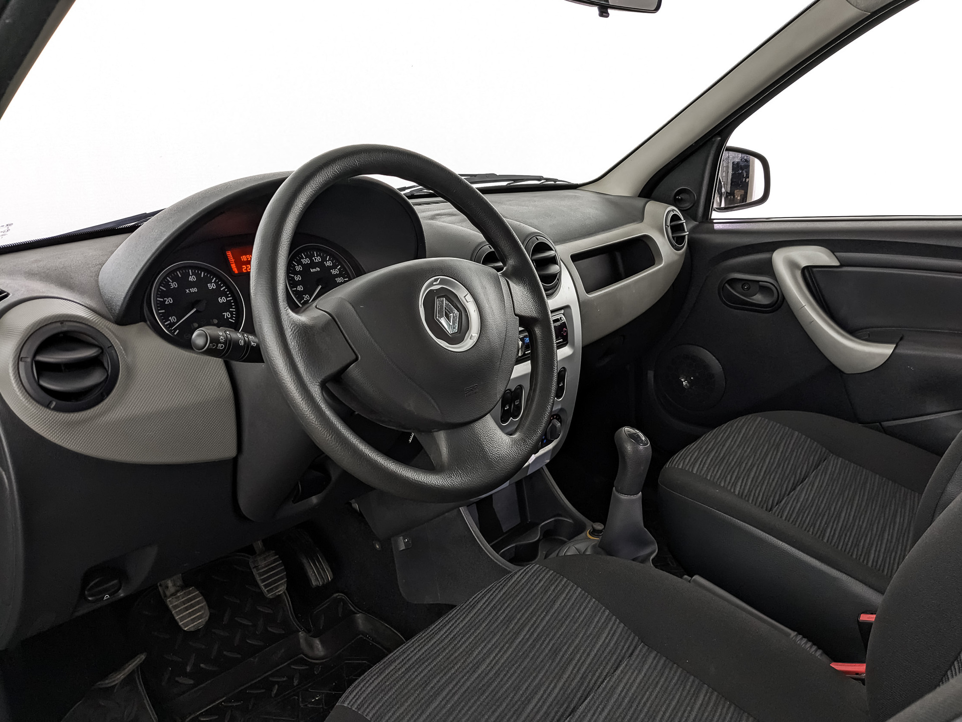Renault Logan#14452
