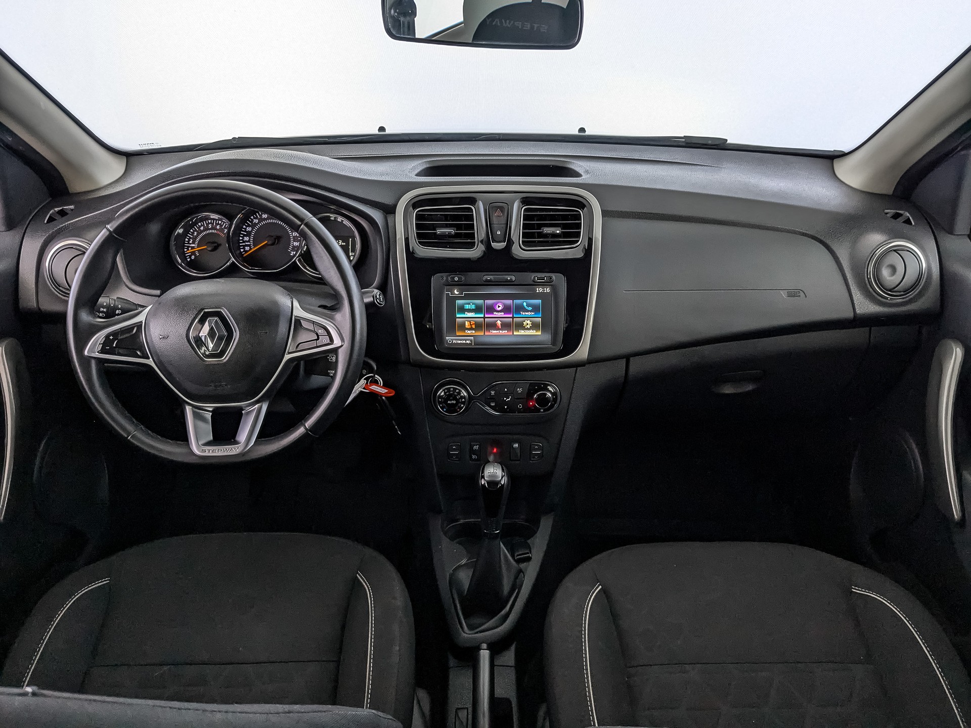 Renault Sandero#17093