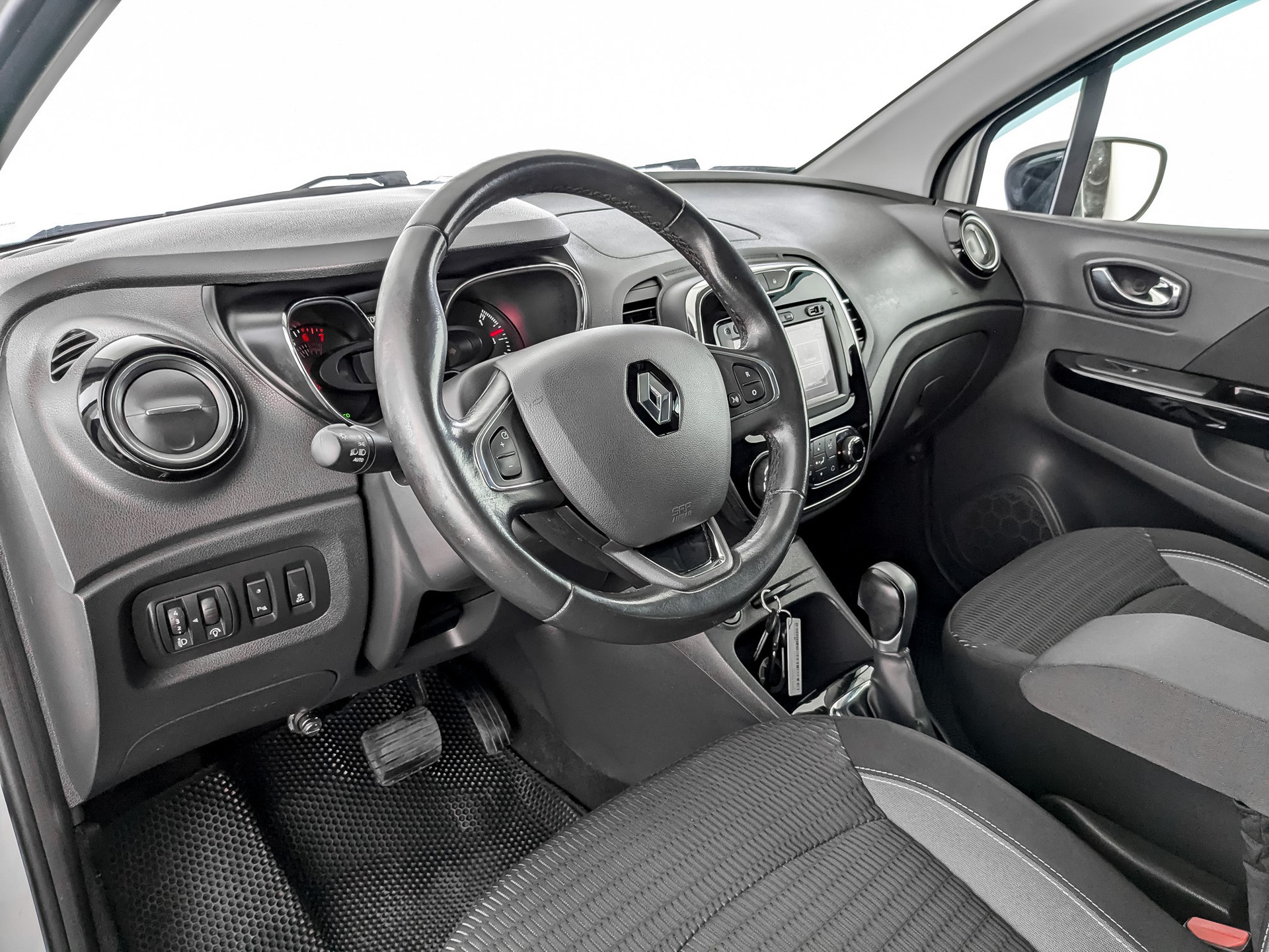 Renault Kaptur#32040