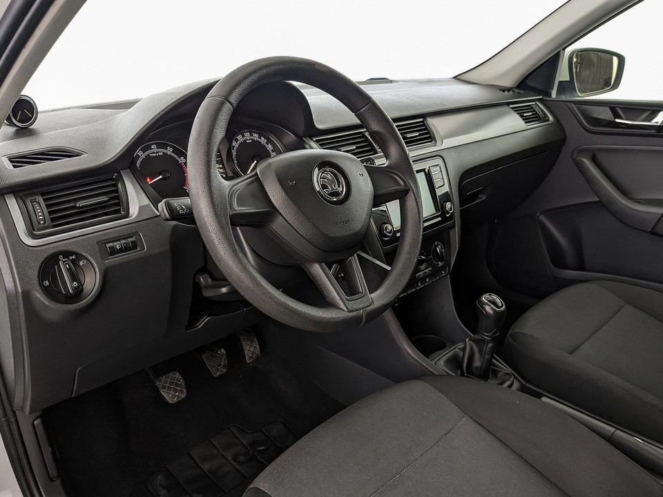 Skoda Rapid#13380