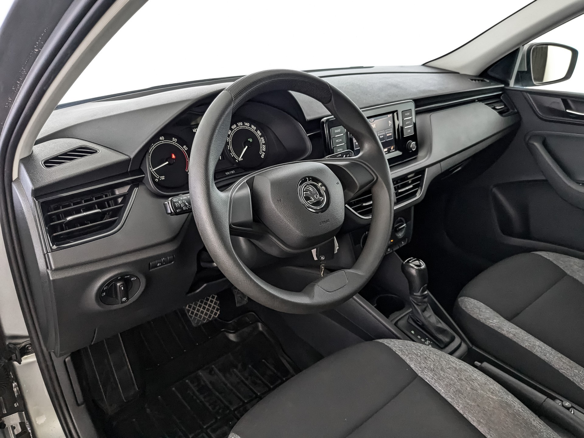 Skoda Rapid#32640