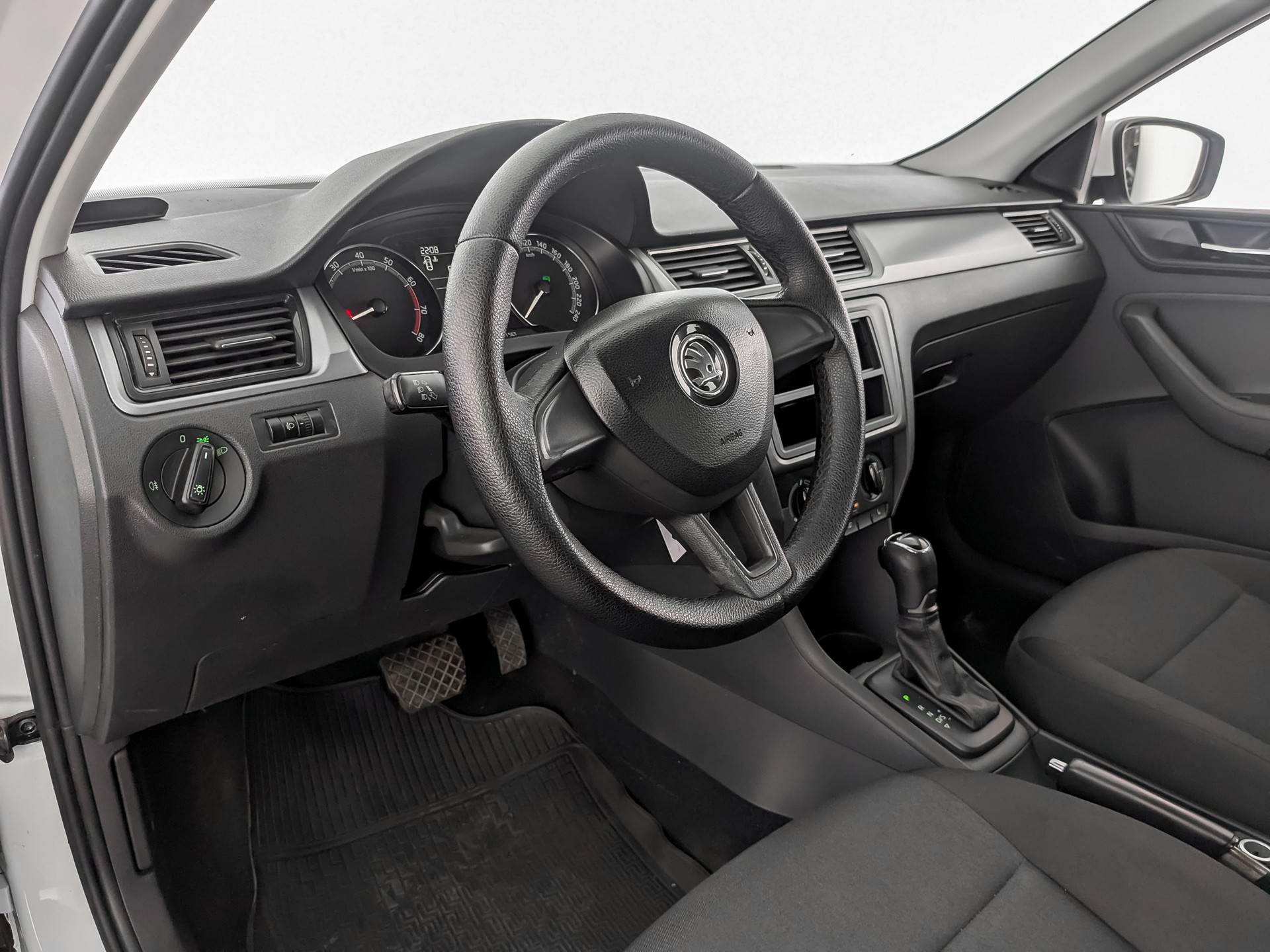 Skoda Rapid#33448