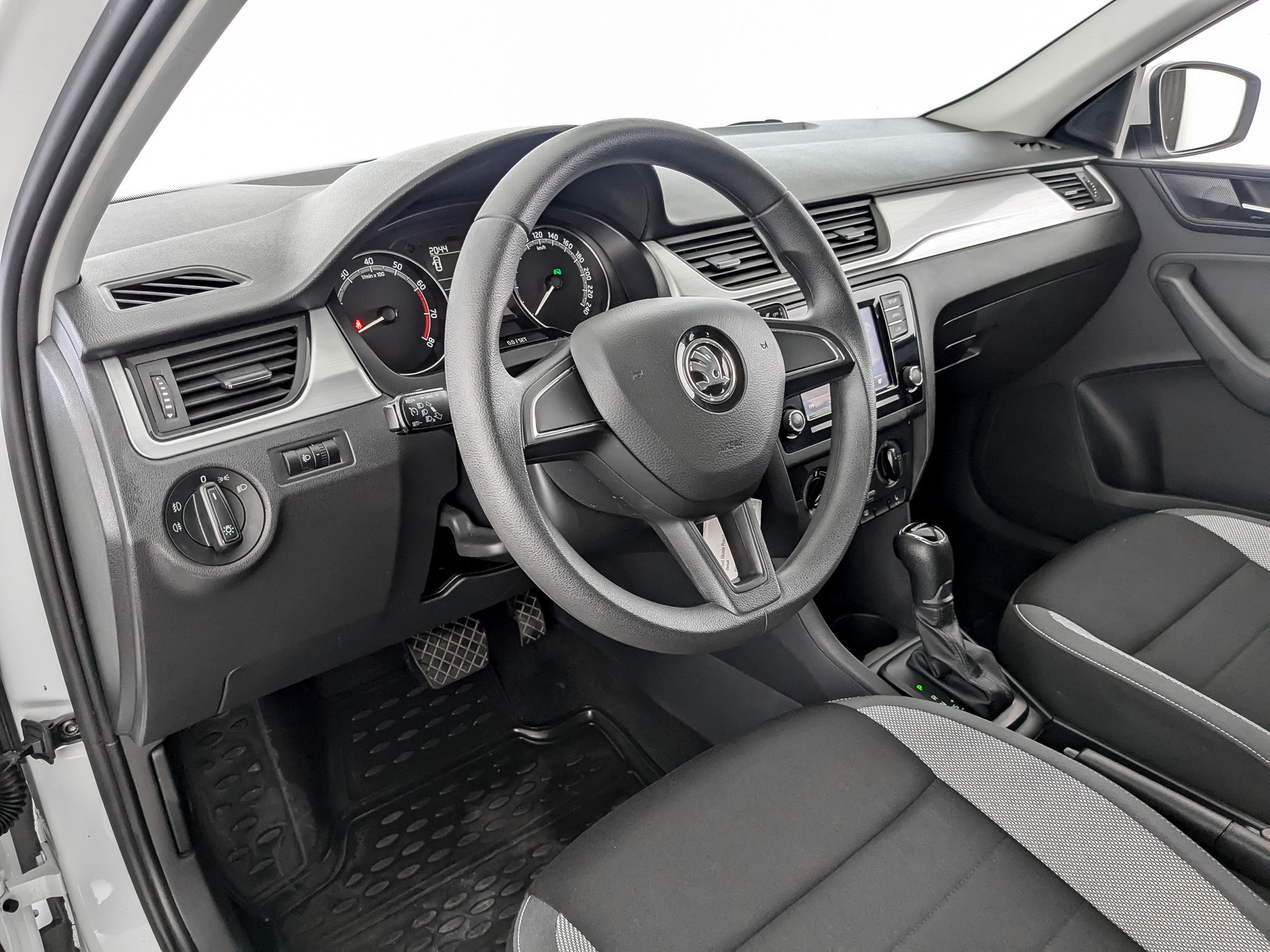 Skoda Rapid#33538