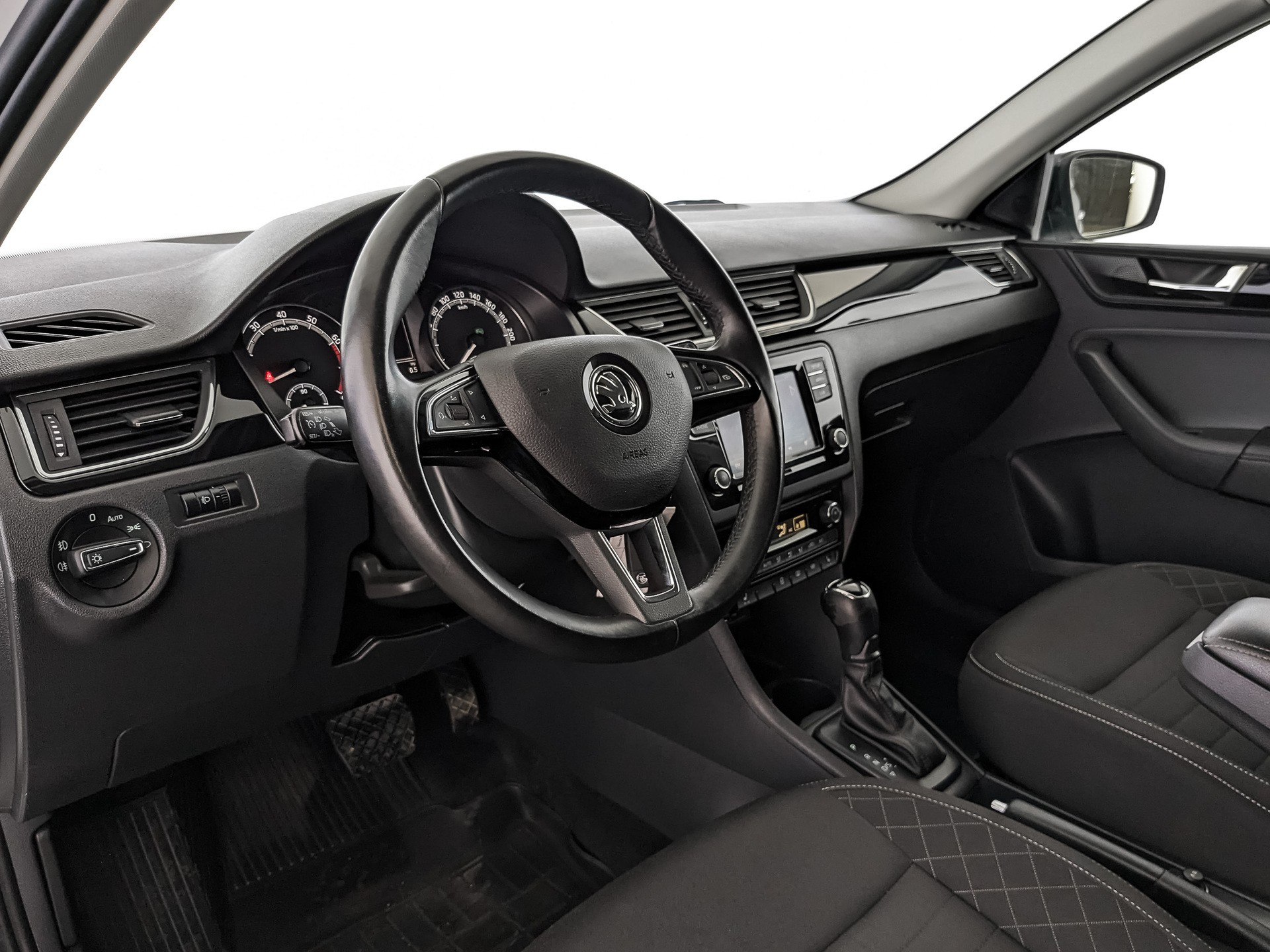 Skoda Rapid#33548