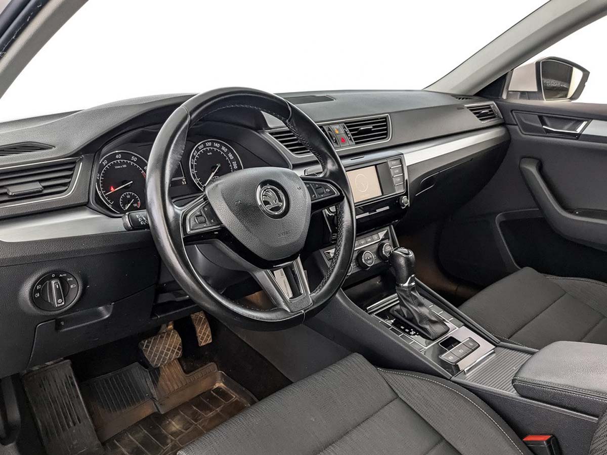 Skoda Superb#13200
