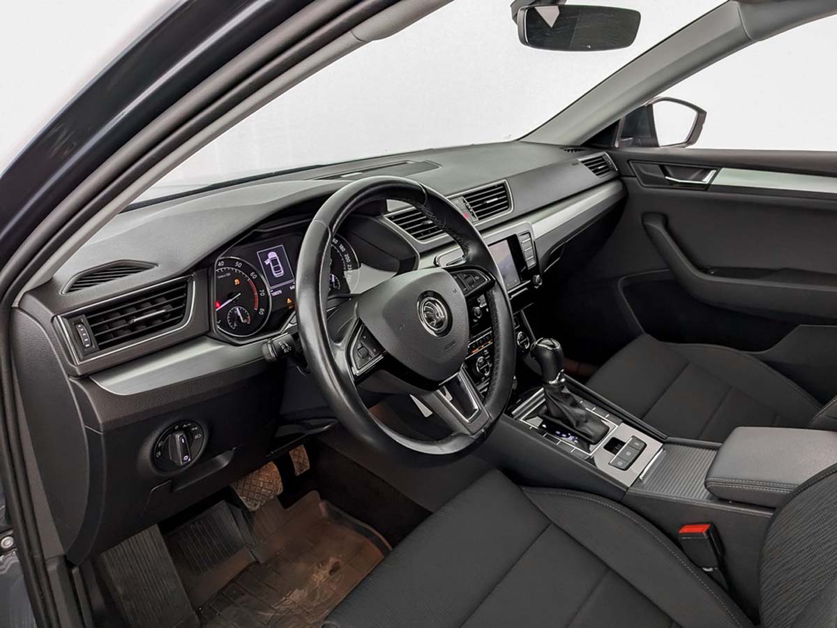 Skoda Superb#13210