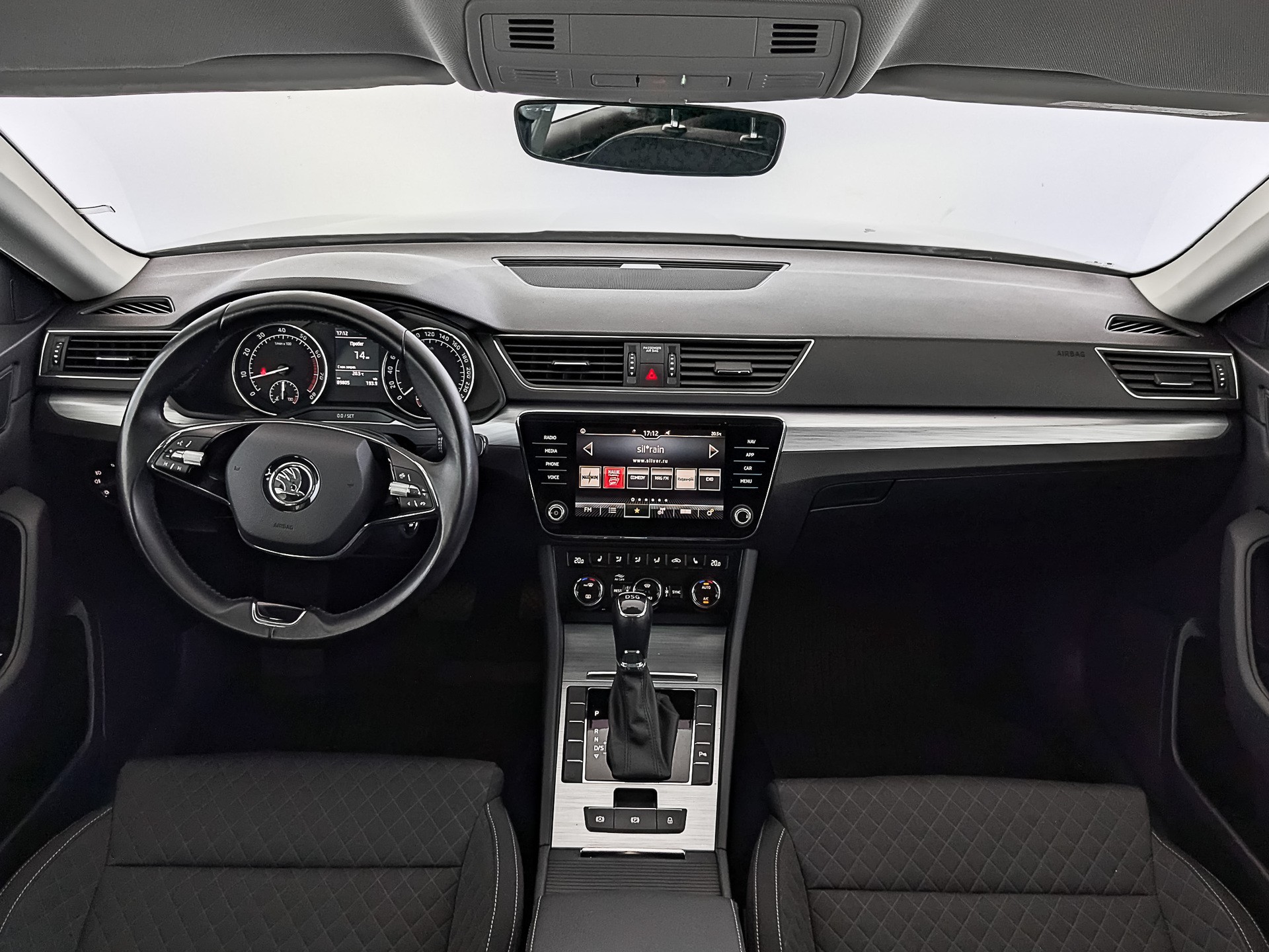 Skoda Superb#32396