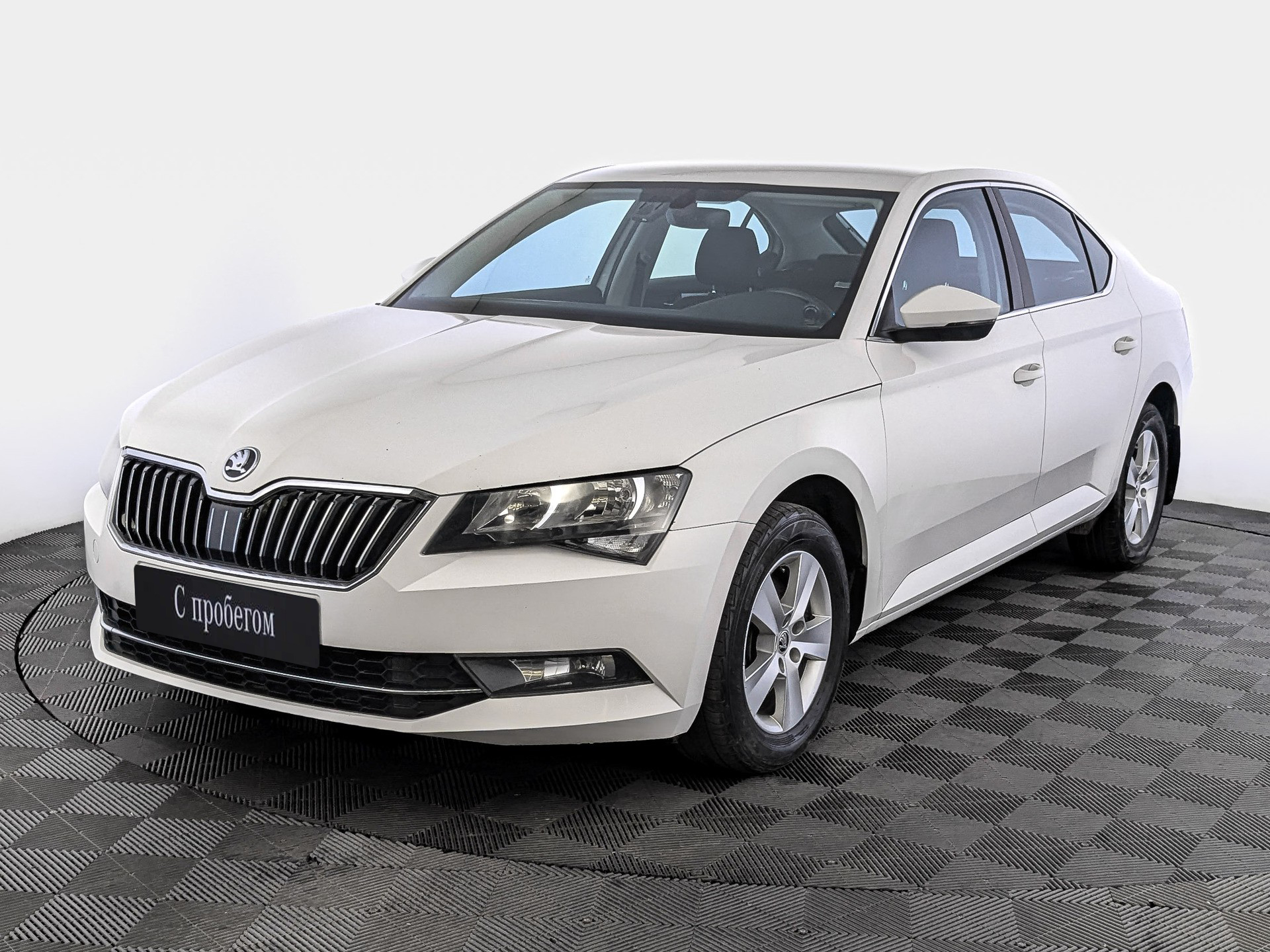 Skoda Superb#32789