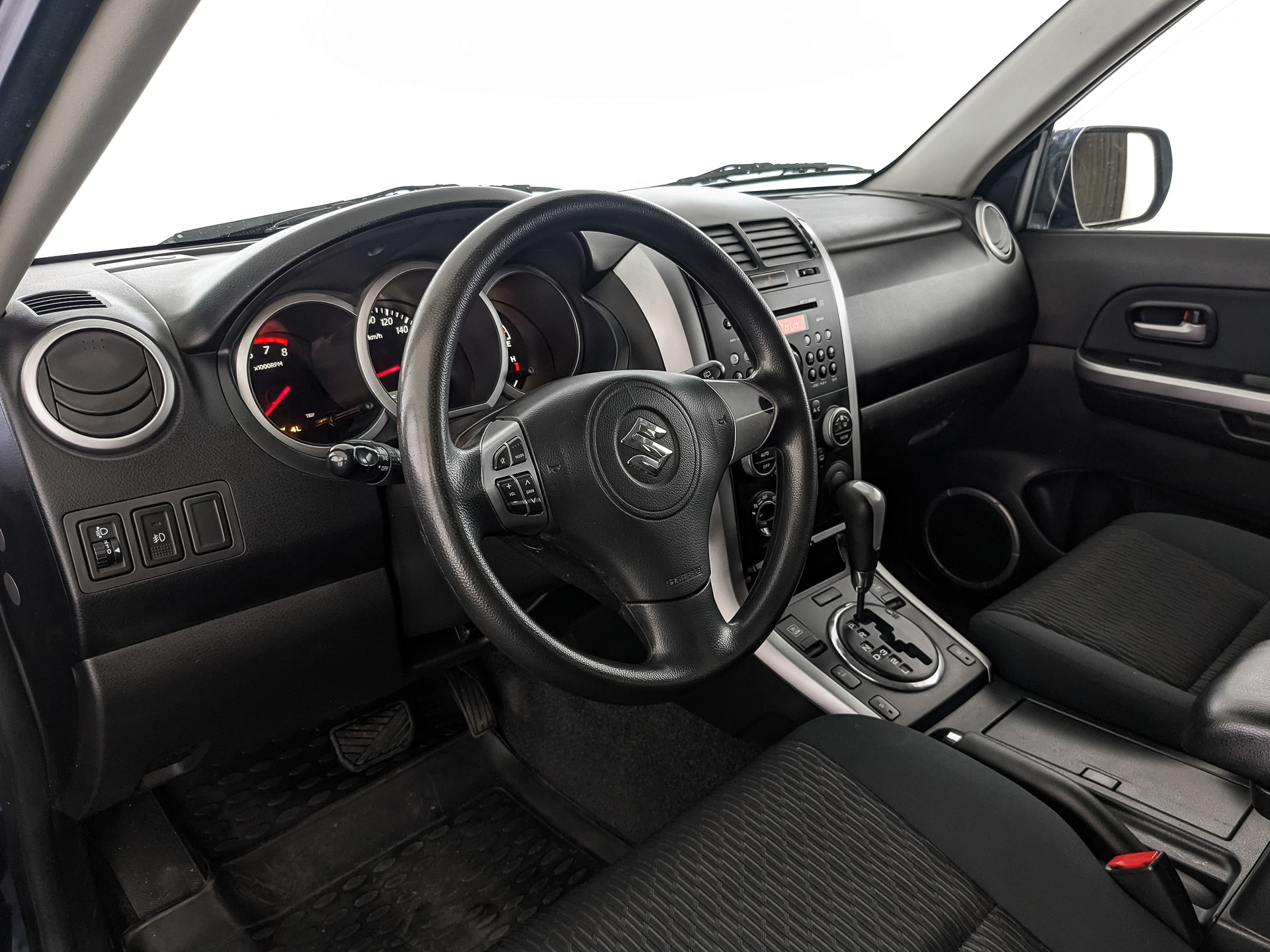 Suzuki Grand Vitara#12572