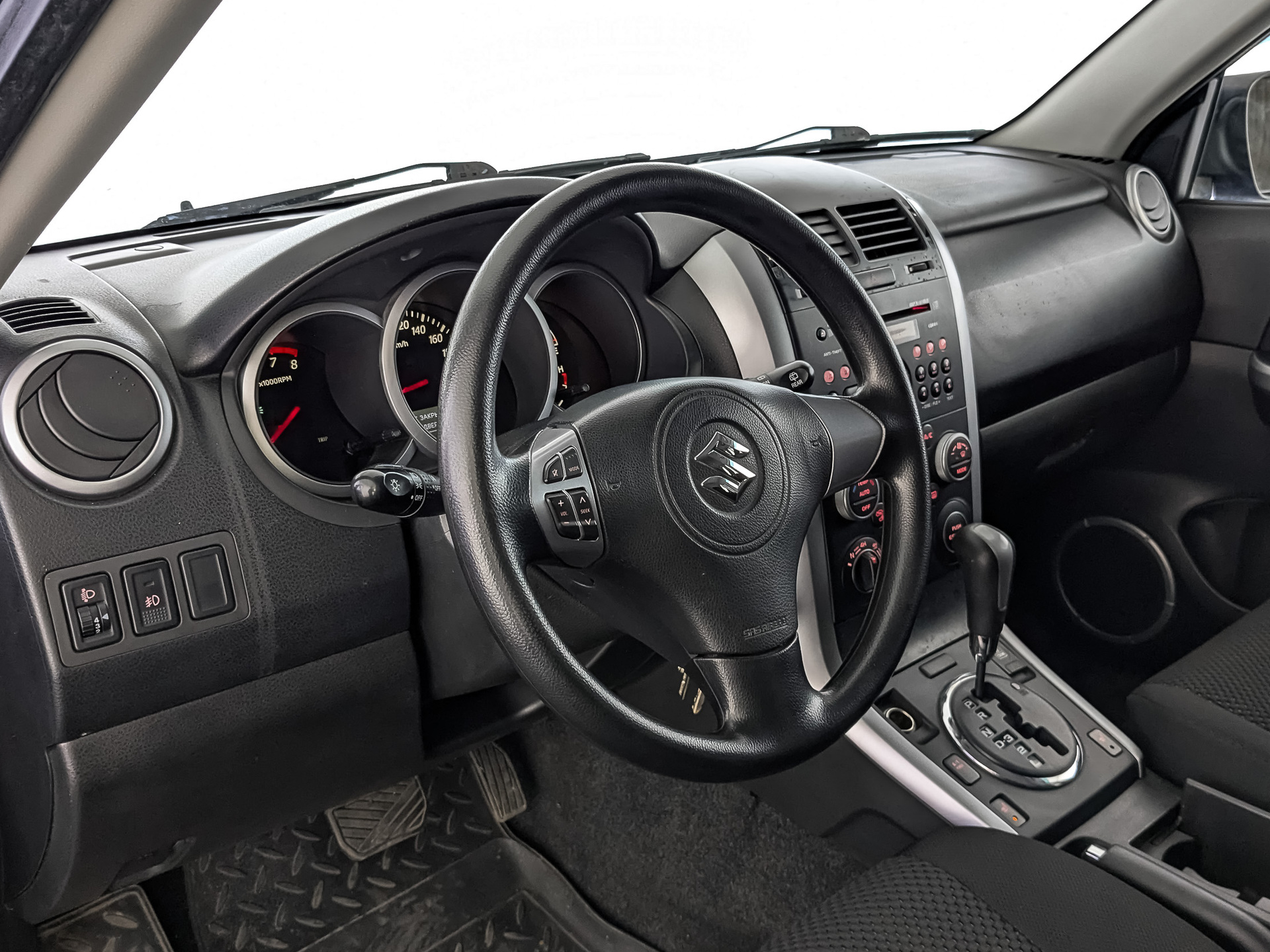 Suzuki Grand Vitara#69892