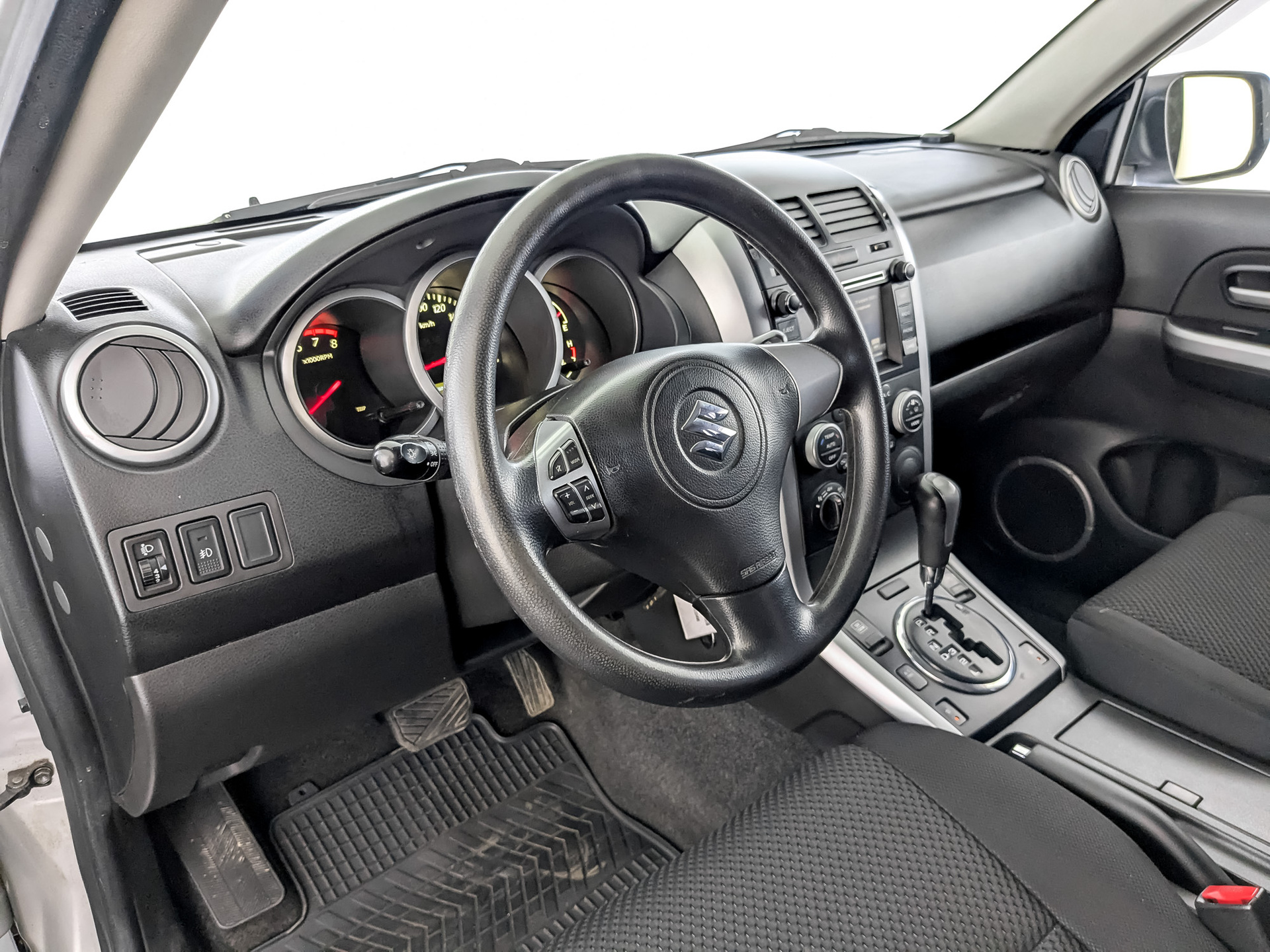 Suzuki Grand Vitara#85893