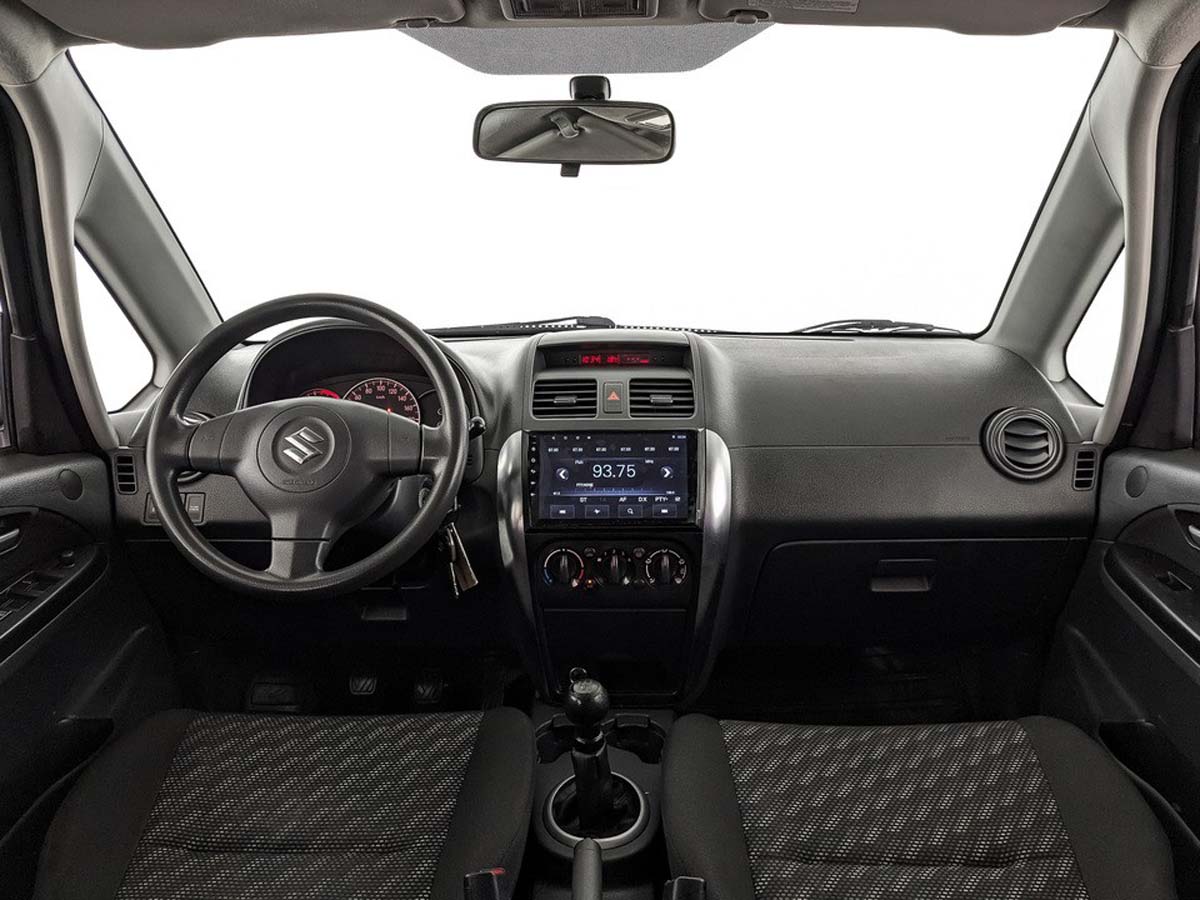 Suzuki SX4#12700