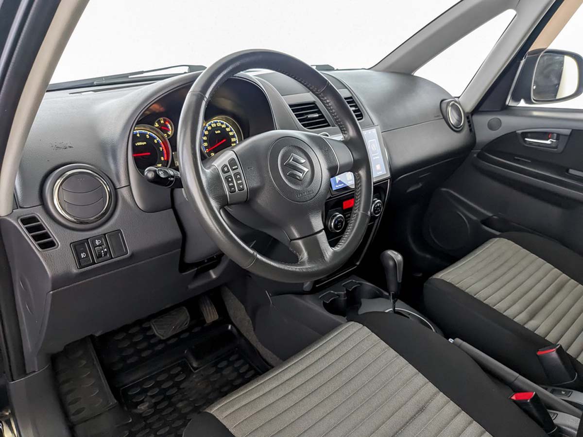 Suzuki SX4#12711