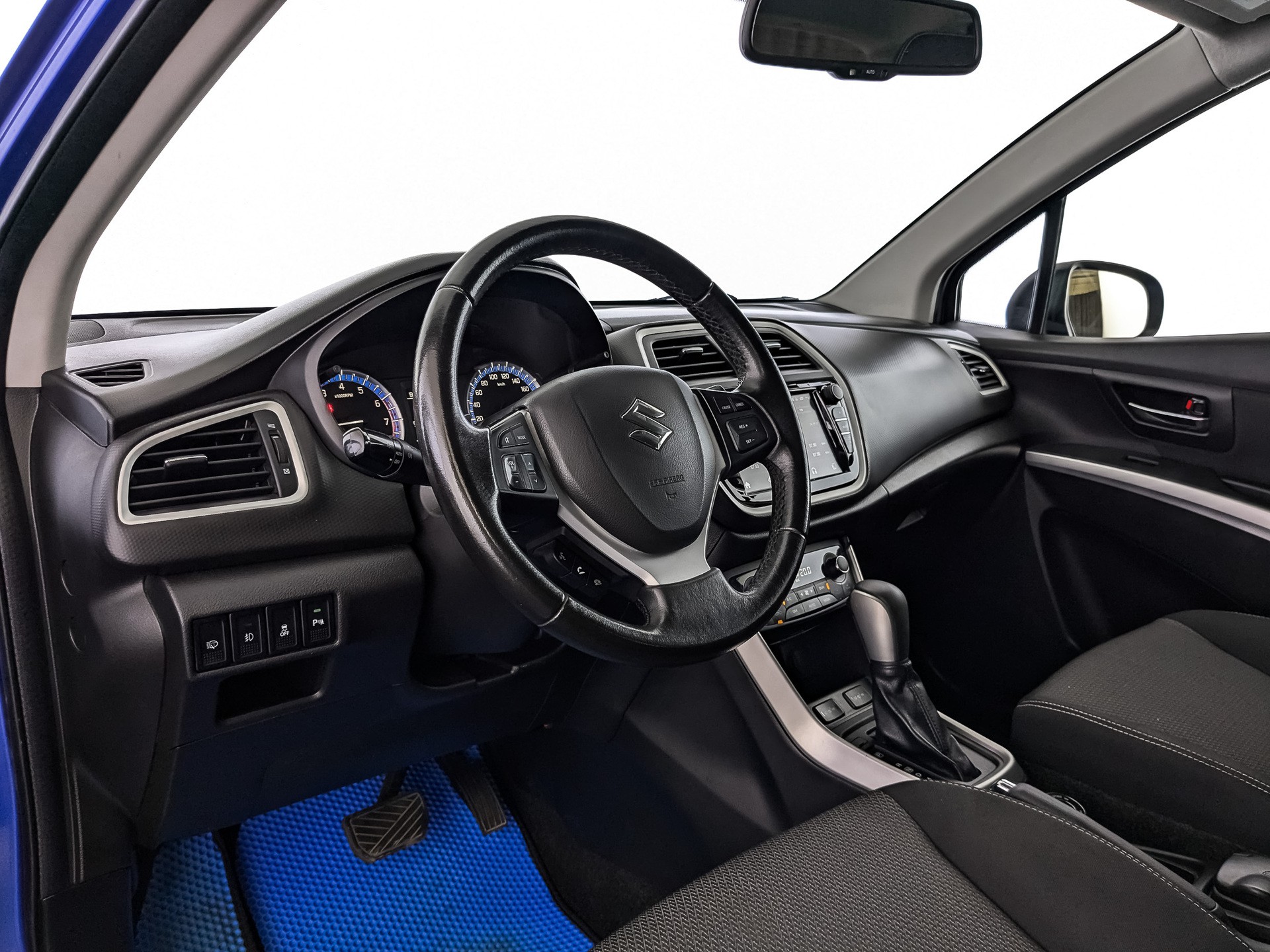 Suzuki SX4#30403