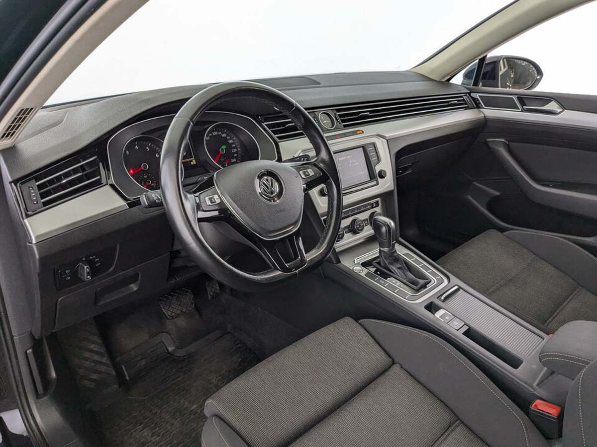 Volkswagen Passat#10773