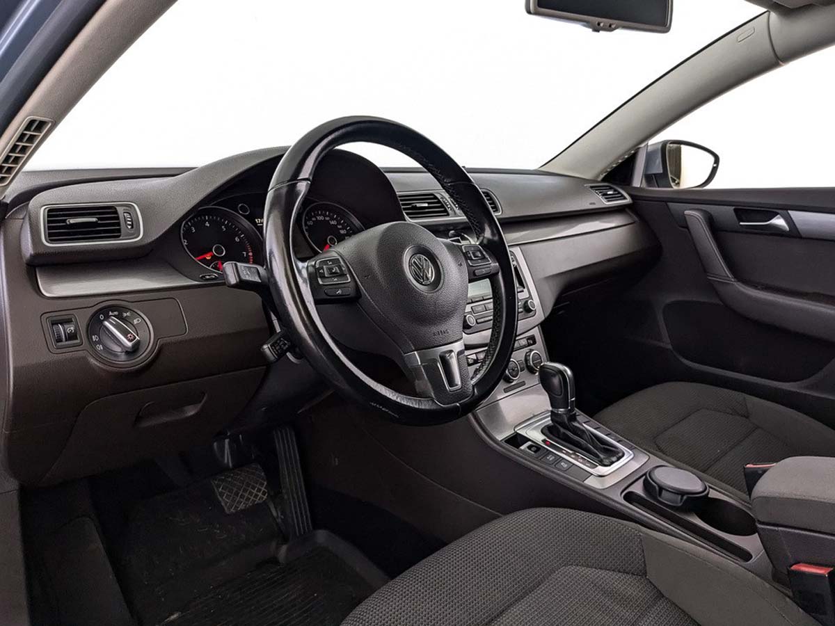 Volkswagen Passat#10783