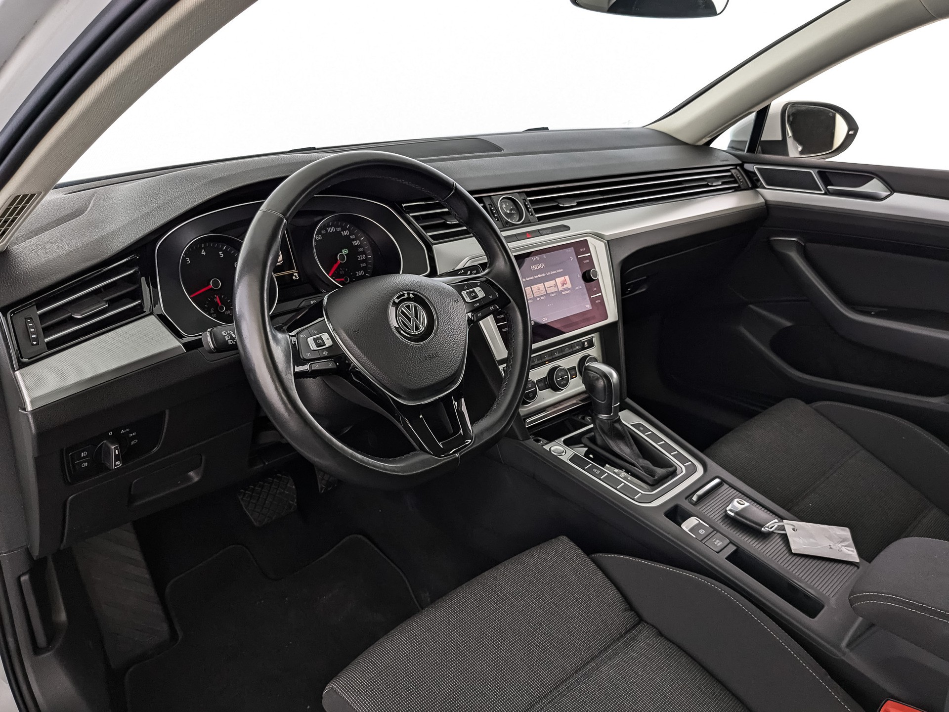 Volkswagen Passat#15610