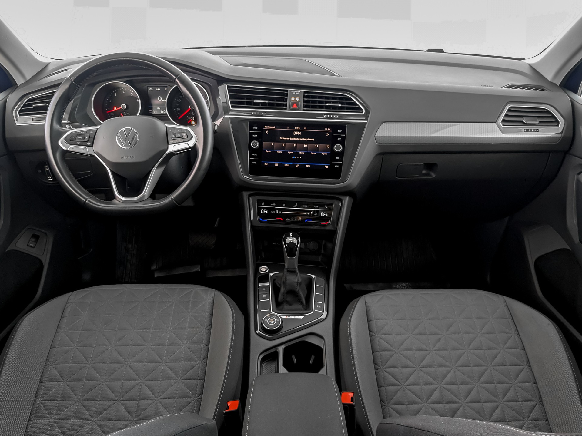 Volkswagen Tiguan#15681