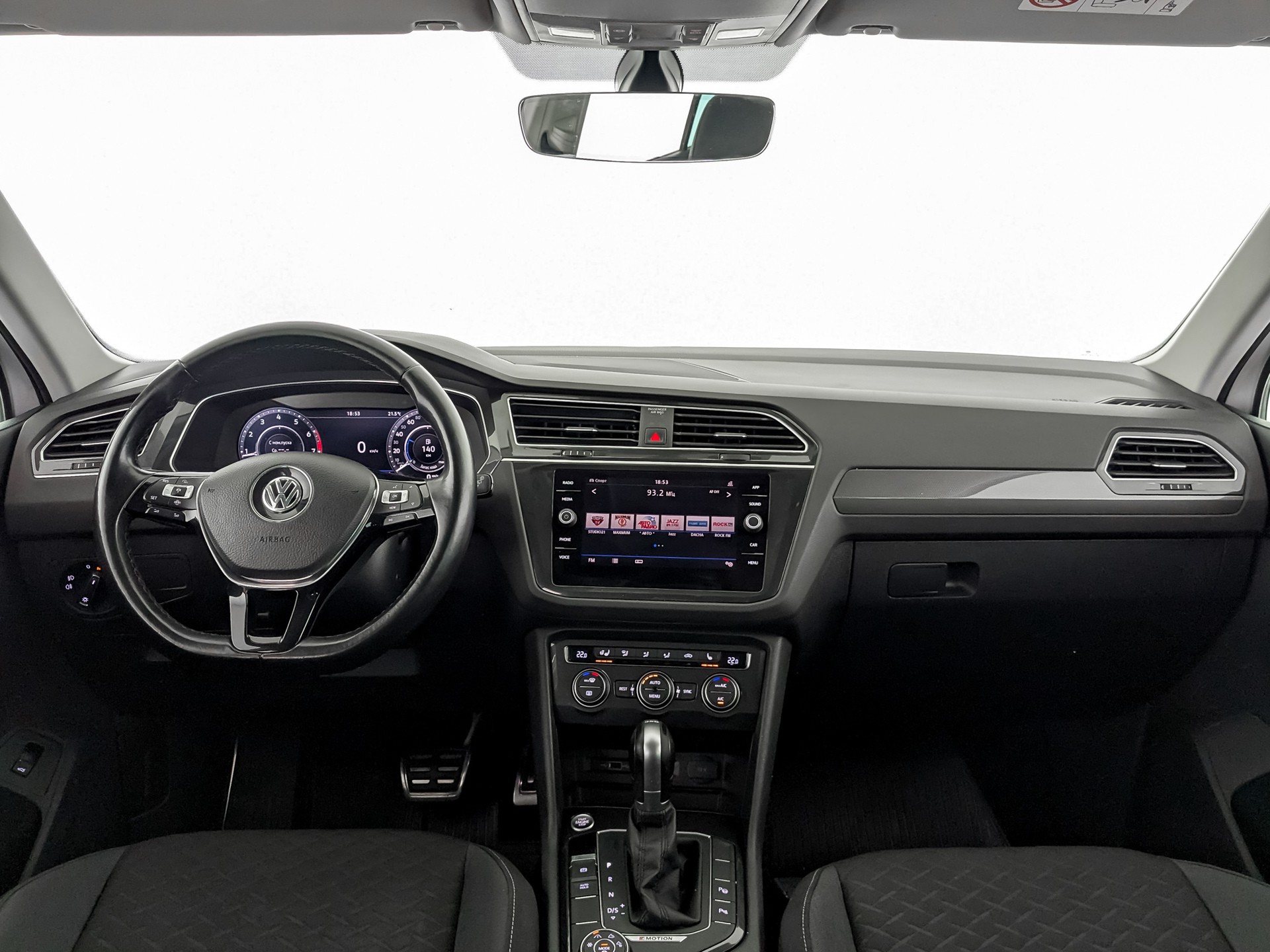 Volkswagen Tiguan#15787