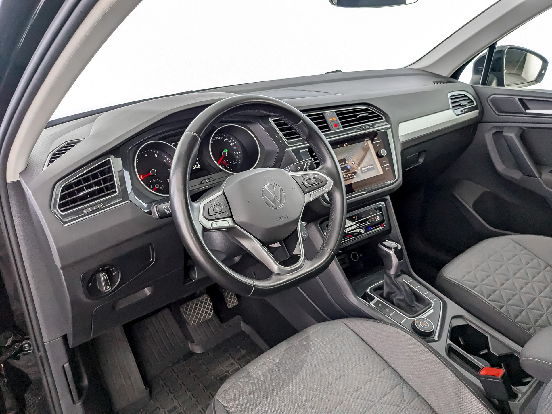 Volkswagen Tiguan#15892