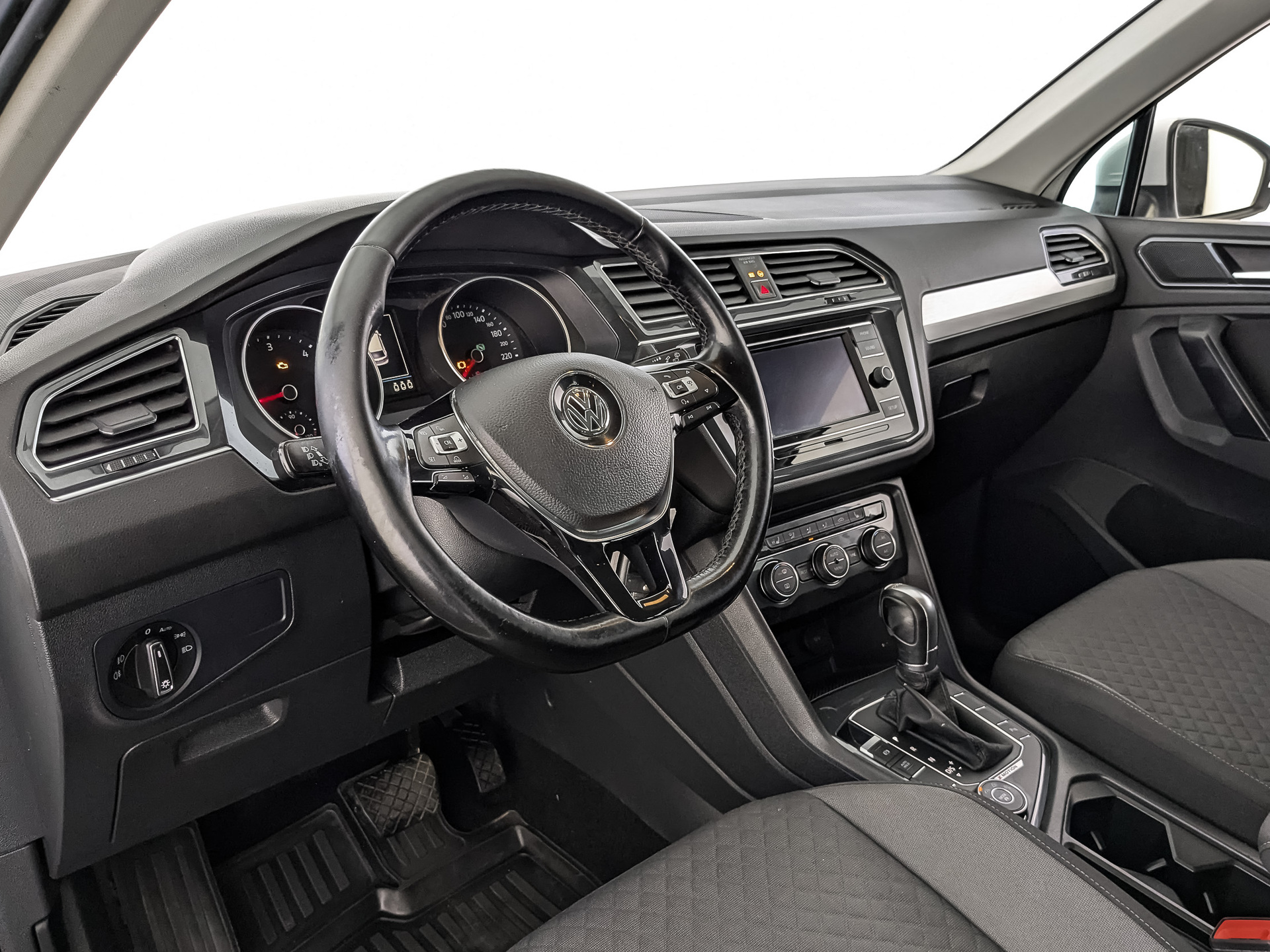 Volkswagen Tiguan#76941