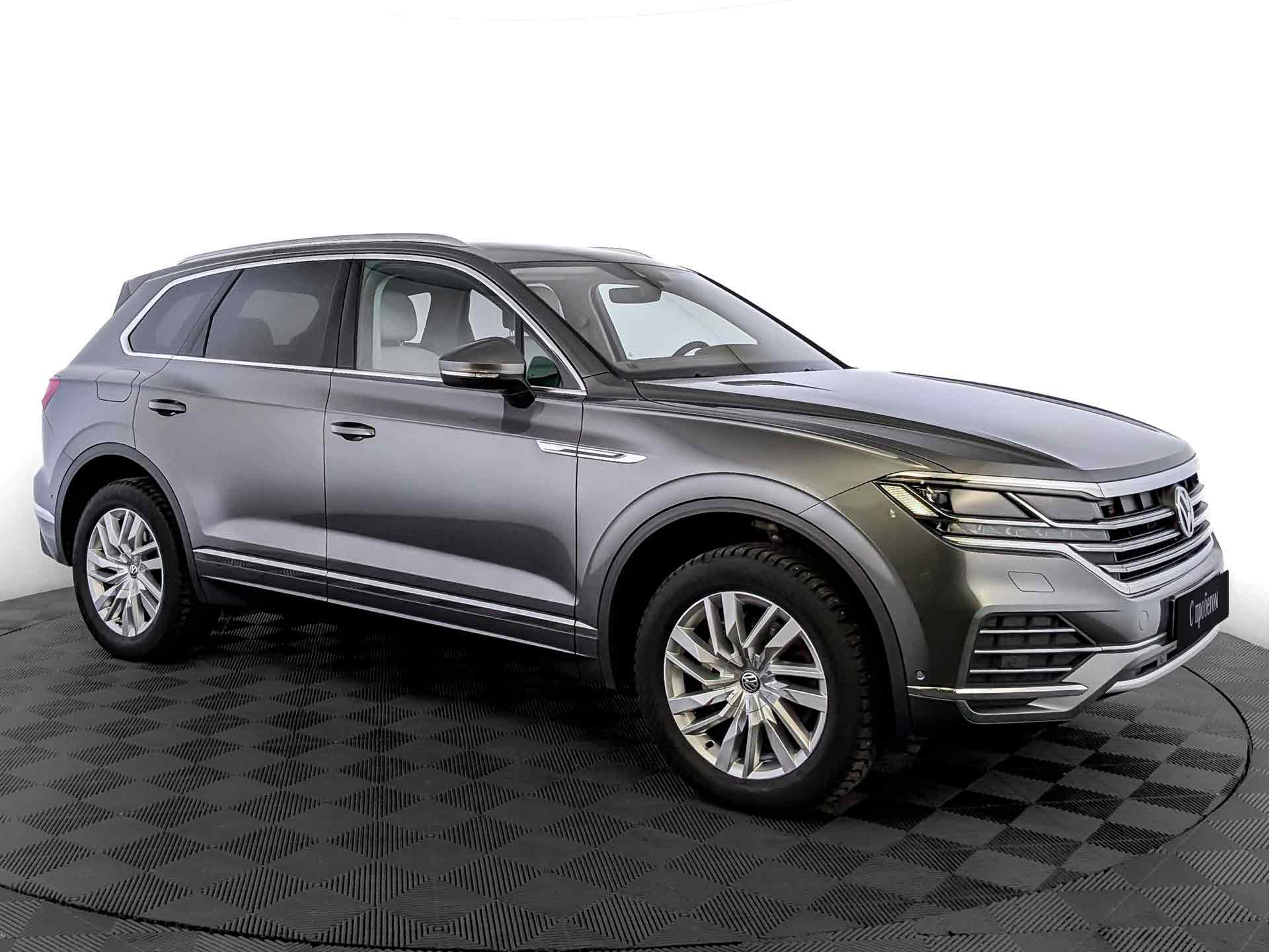 Volkswagen Touareg#16231