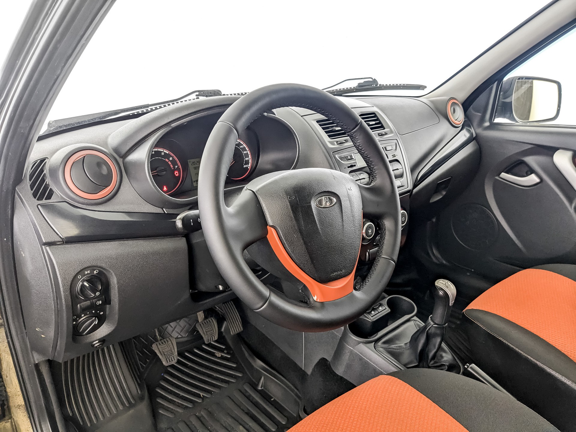 Lada Kalina#24880