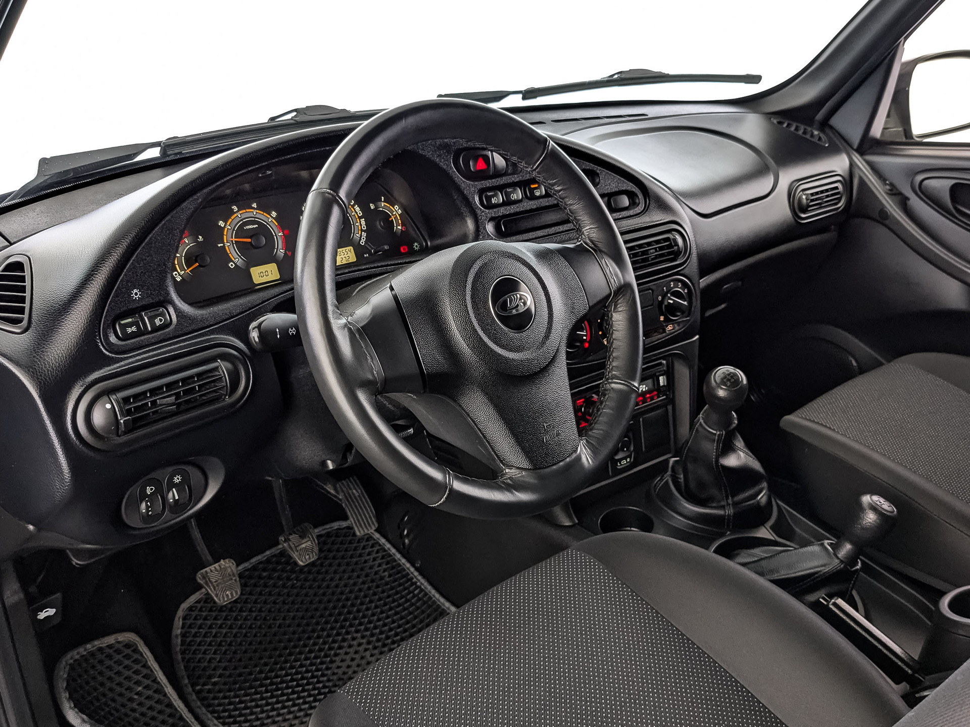 Lada Niva Travel#75276