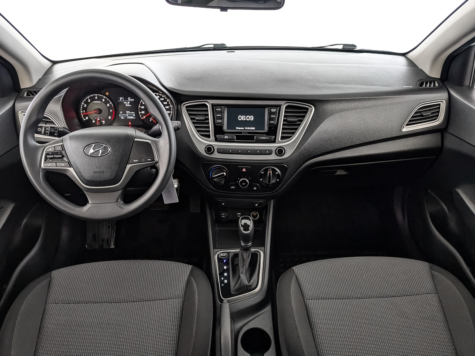 Hyundai Solaris#21980