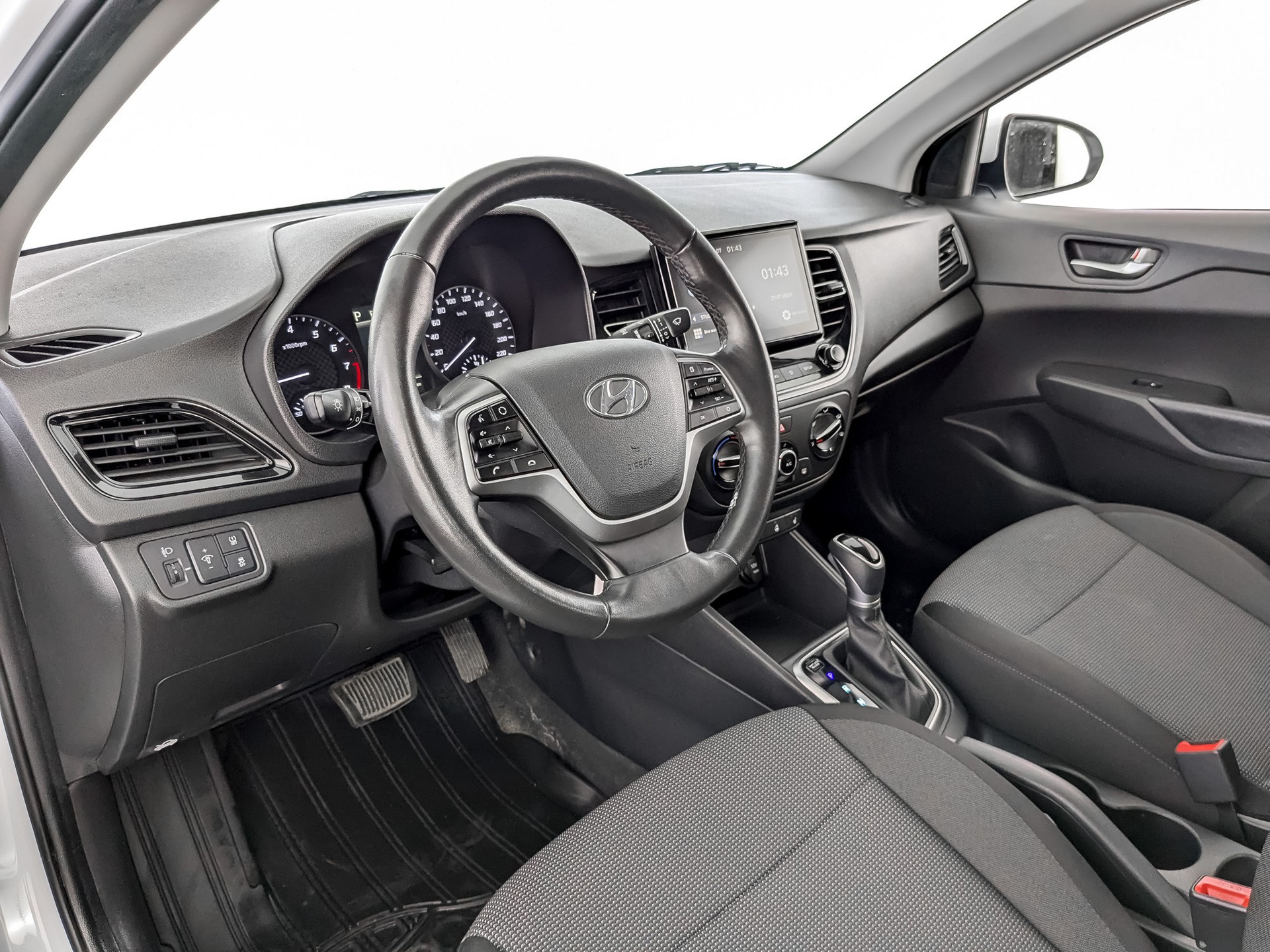 Hyundai Solaris#21991