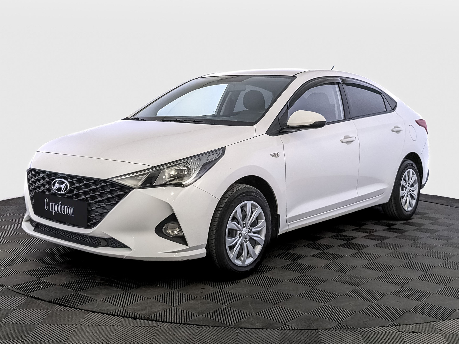 Hyundai Solaris#28020